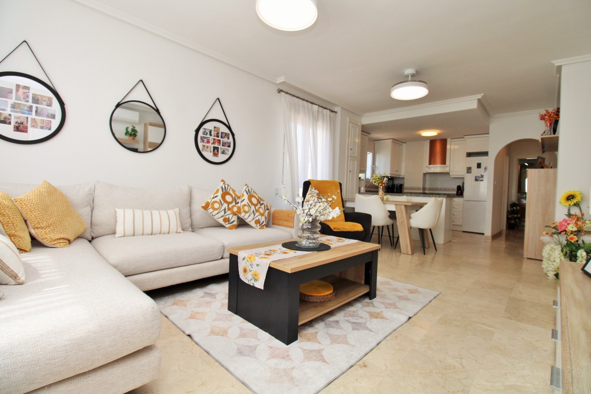 Reventa - Apartament -
Villamartin - Villamartín