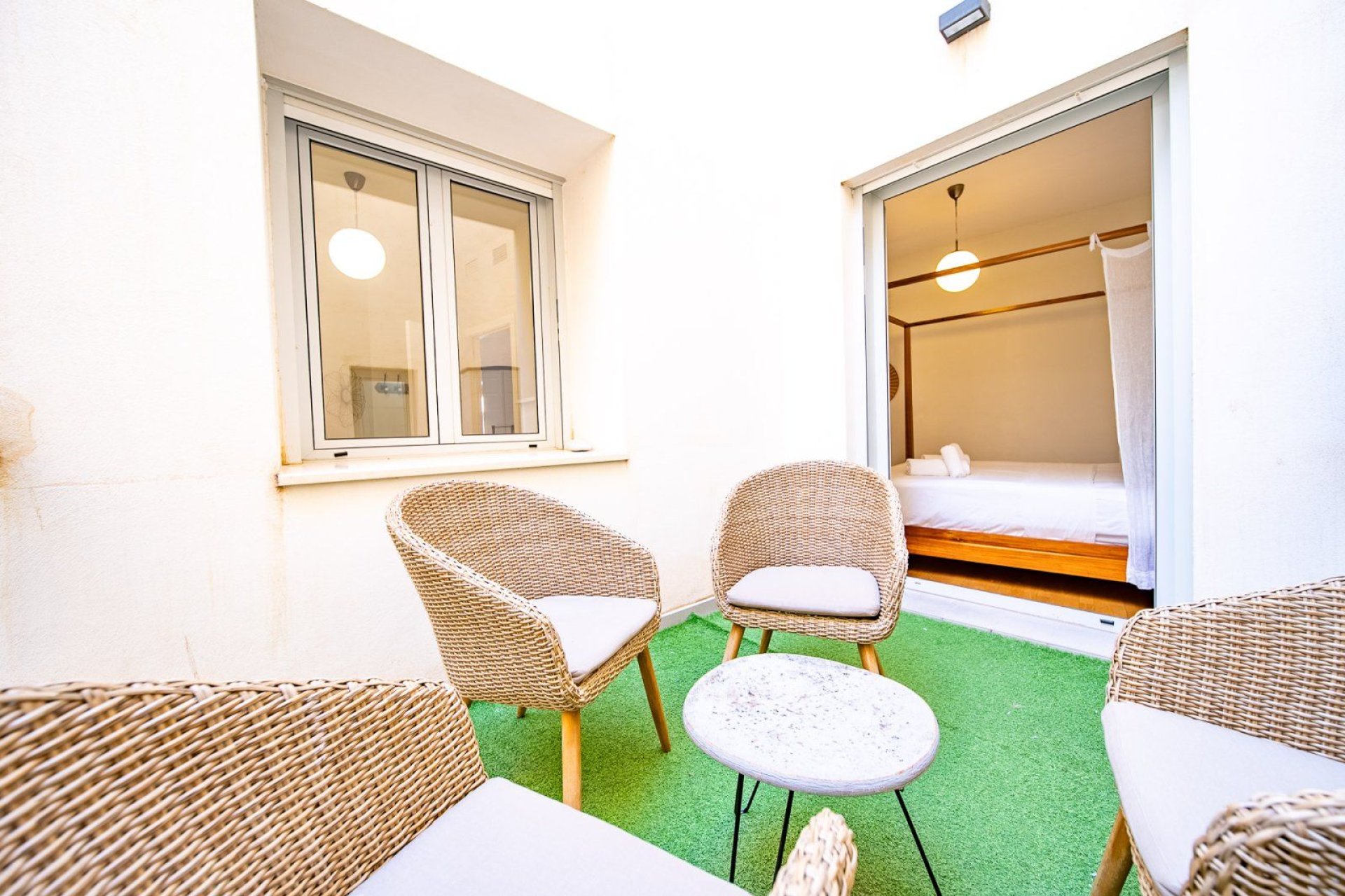 Reventa - Apartment -
Alicante - Centro