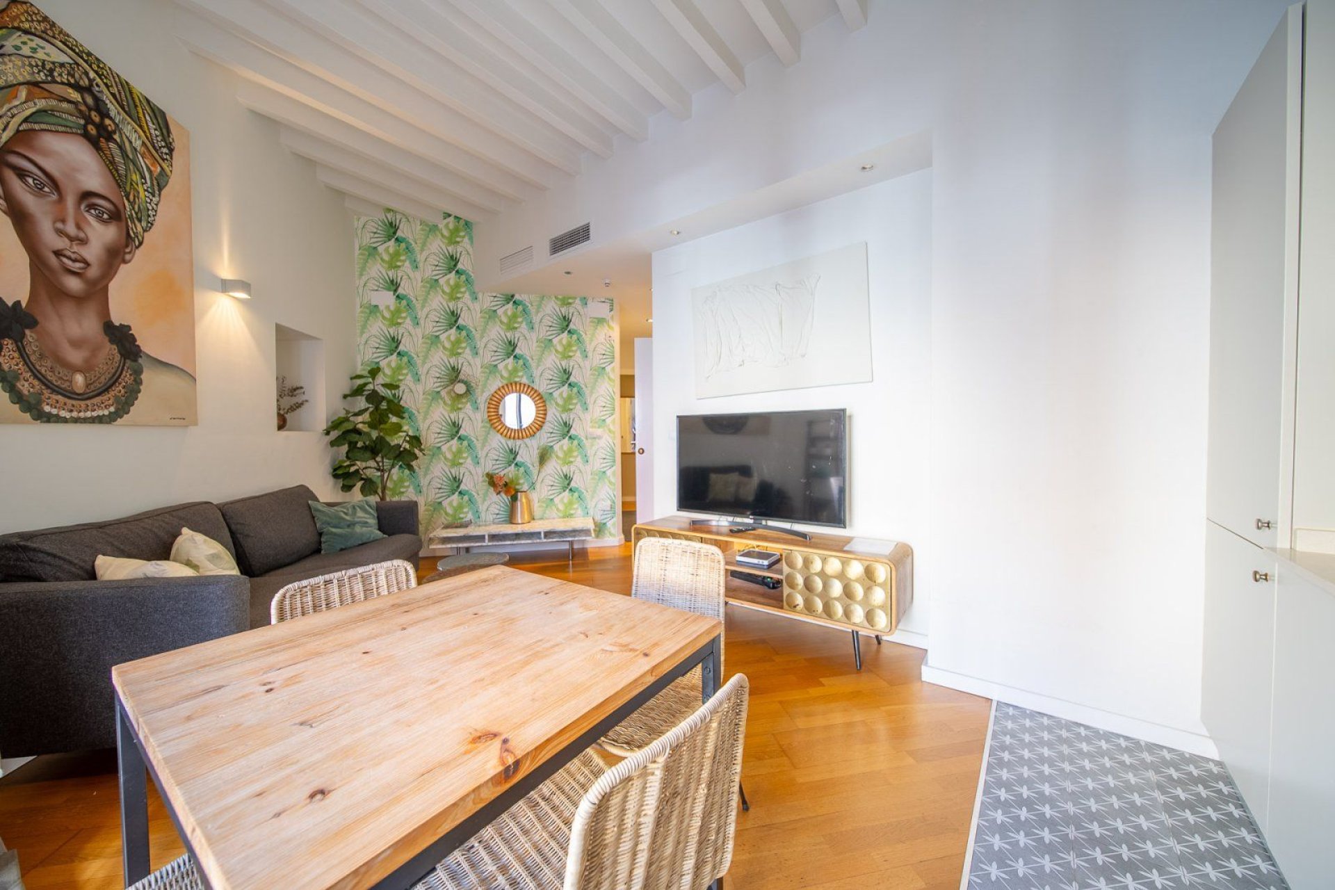 Reventa - Apartment -
Alicante - Centro