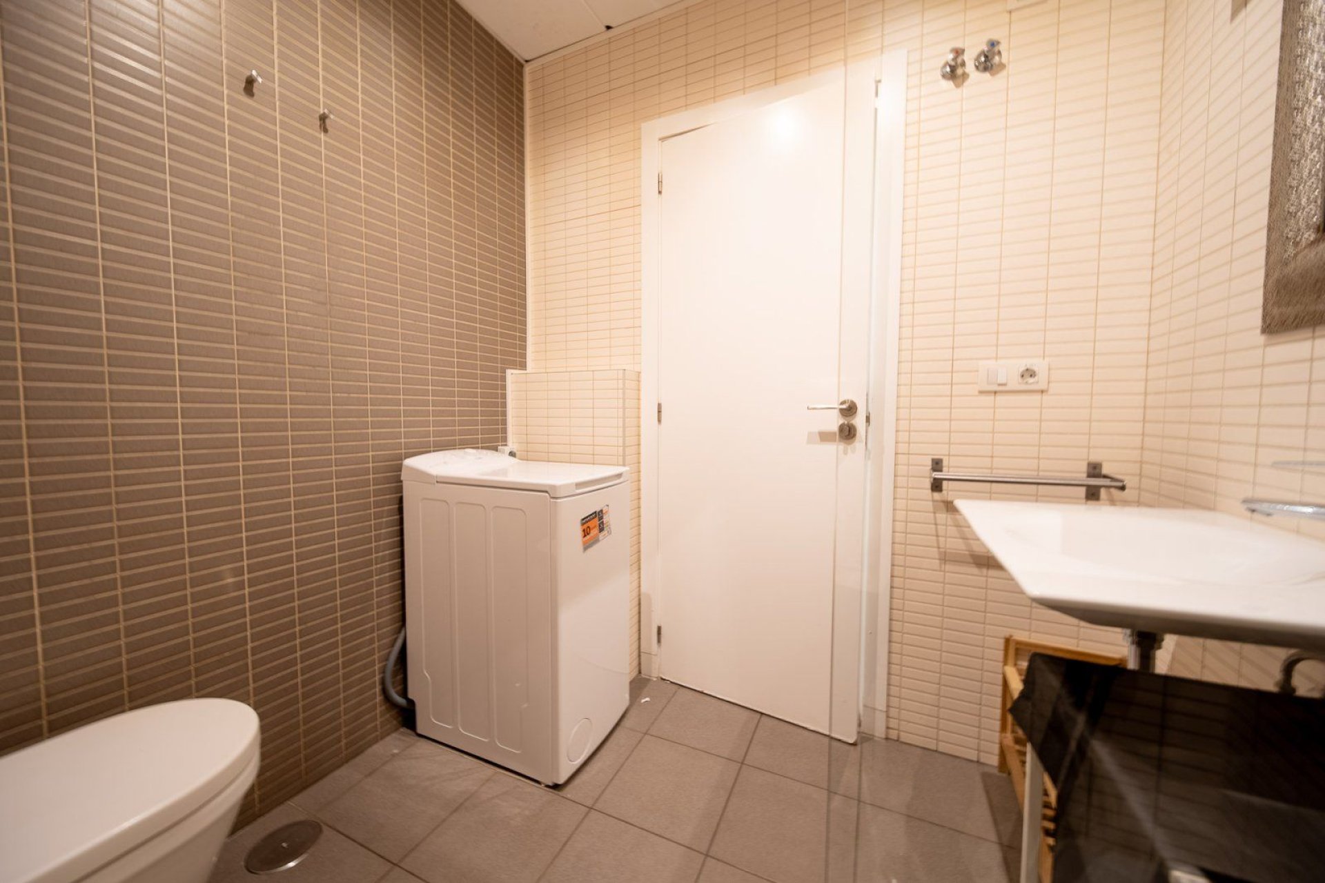 Reventa - Apartment -
Alicante - Centro