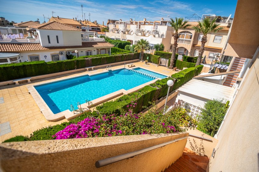 Reventa - Apartment -
ALICANTE - La Florida