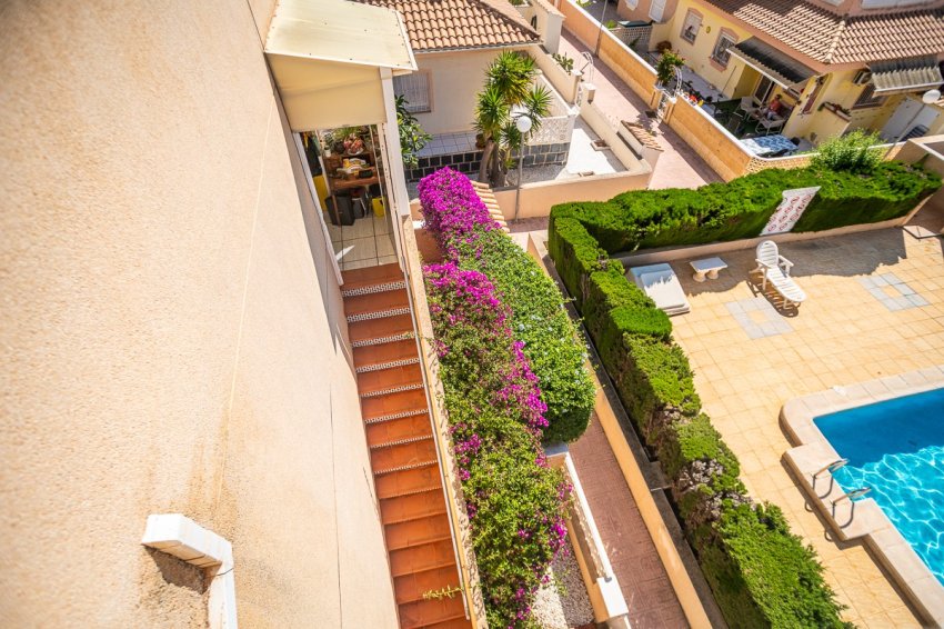 Reventa - Apartment -
ALICANTE - La Florida
