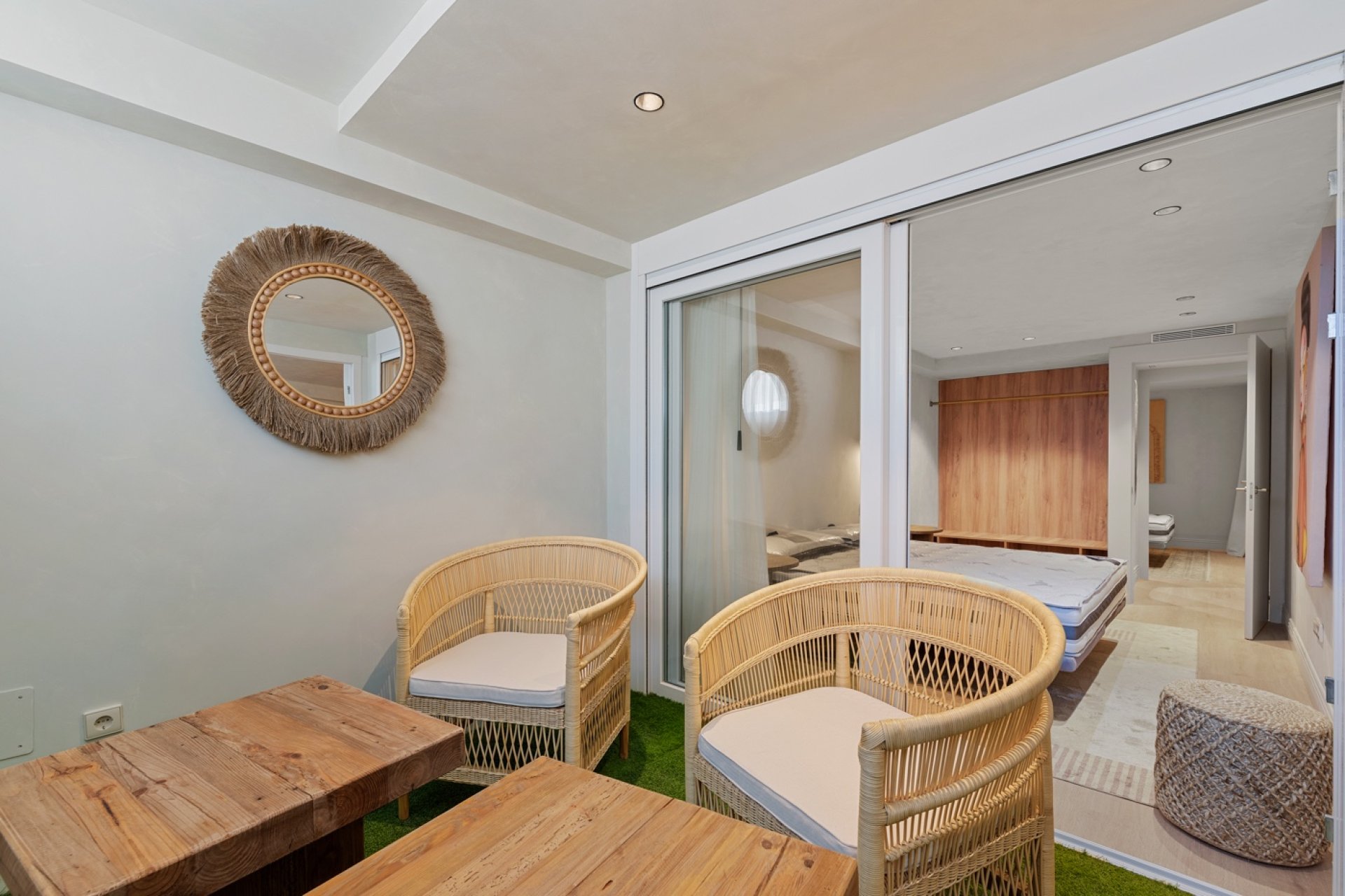 Reventa - Apartment -
Alicante