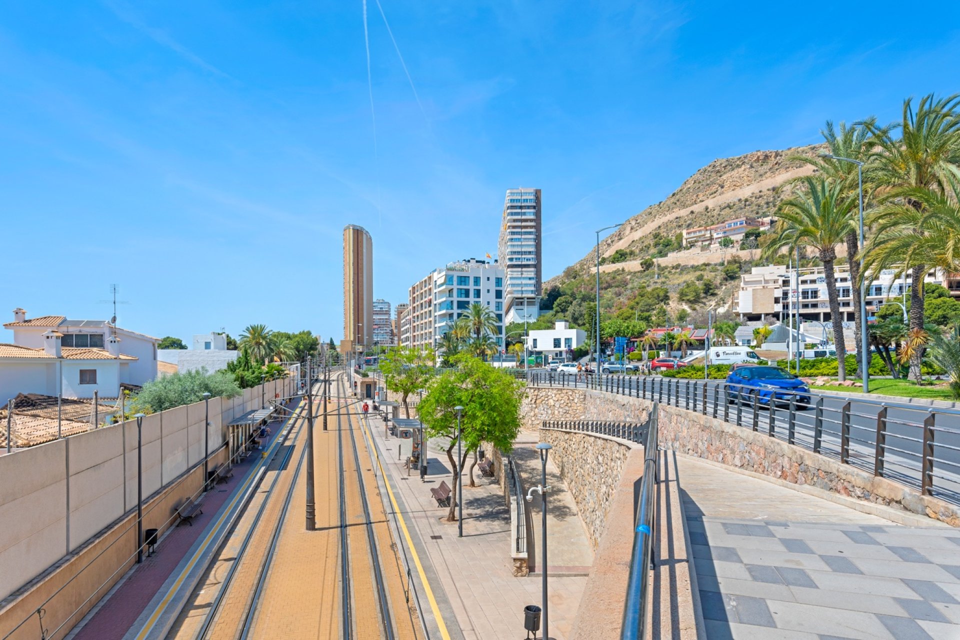 Reventa - Apartment -
Alicante