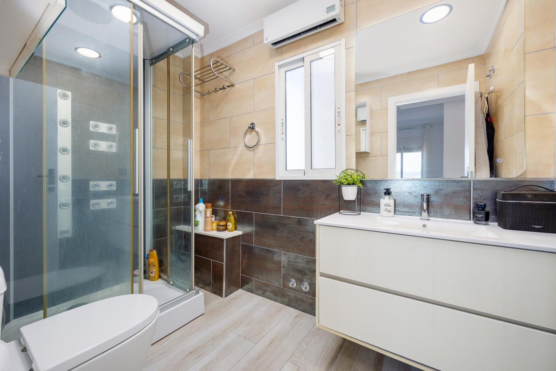 Reventa - Apartment -
Almoradi - Almoradí