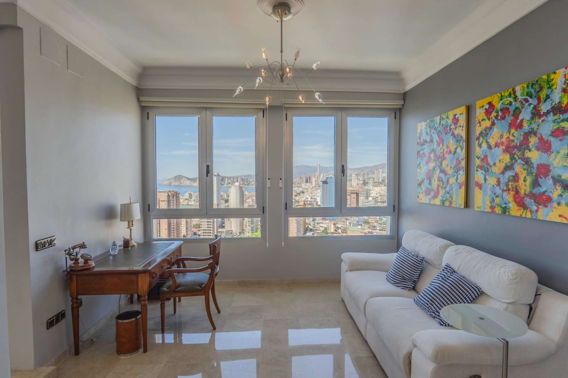 Reventa - Apartment -
Benidorm