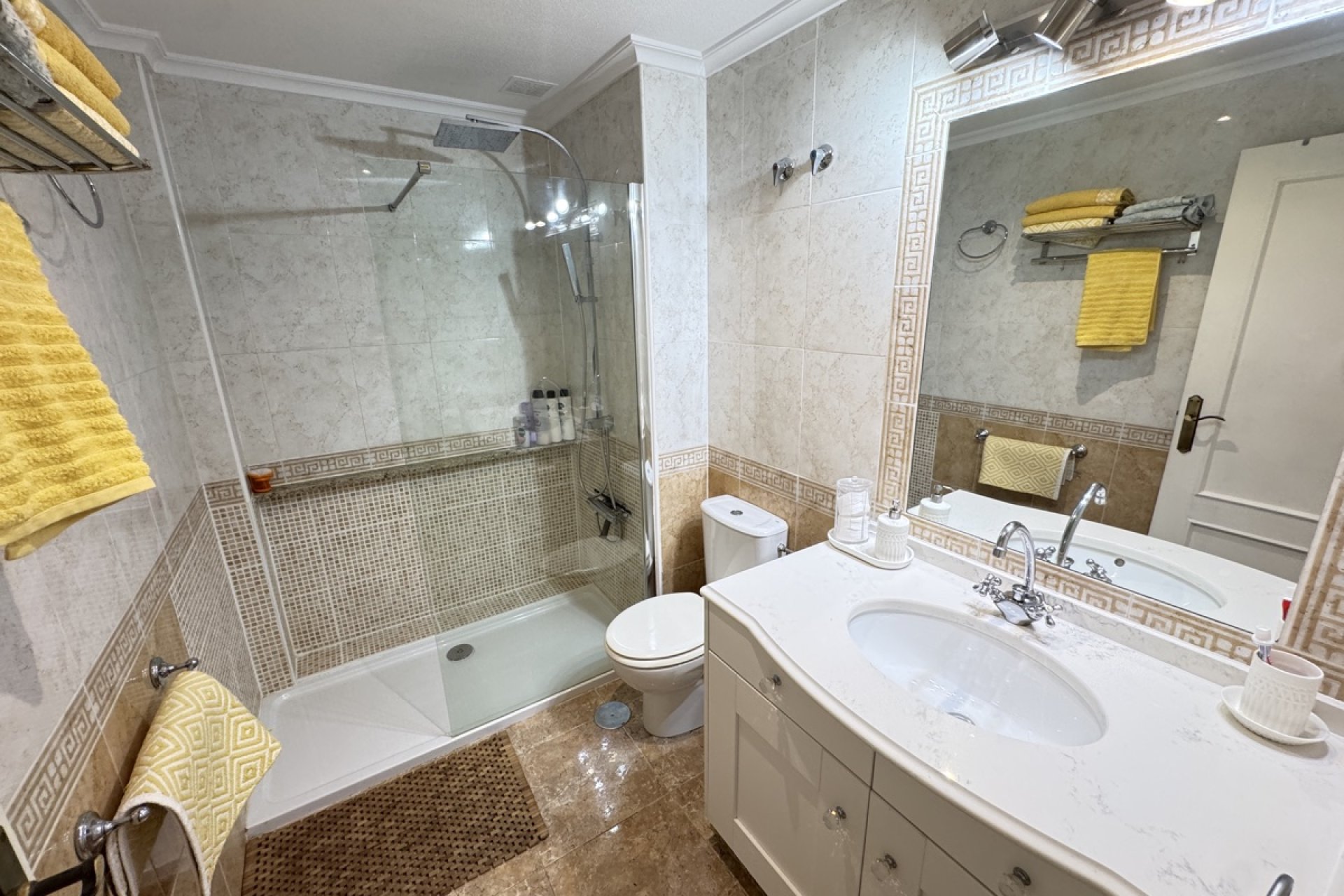 Reventa - Apartment -
Cabo Roig