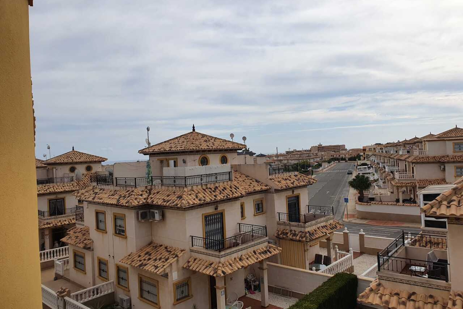 Reventa - Apartment -
Cabo Roig