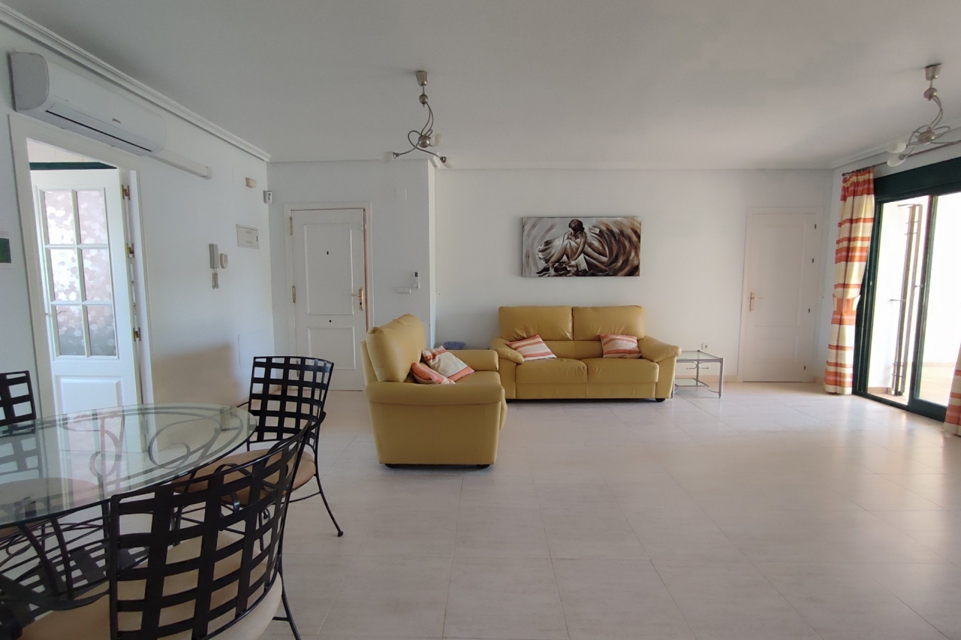 Reventa - Apartment -
Campoamor Golf