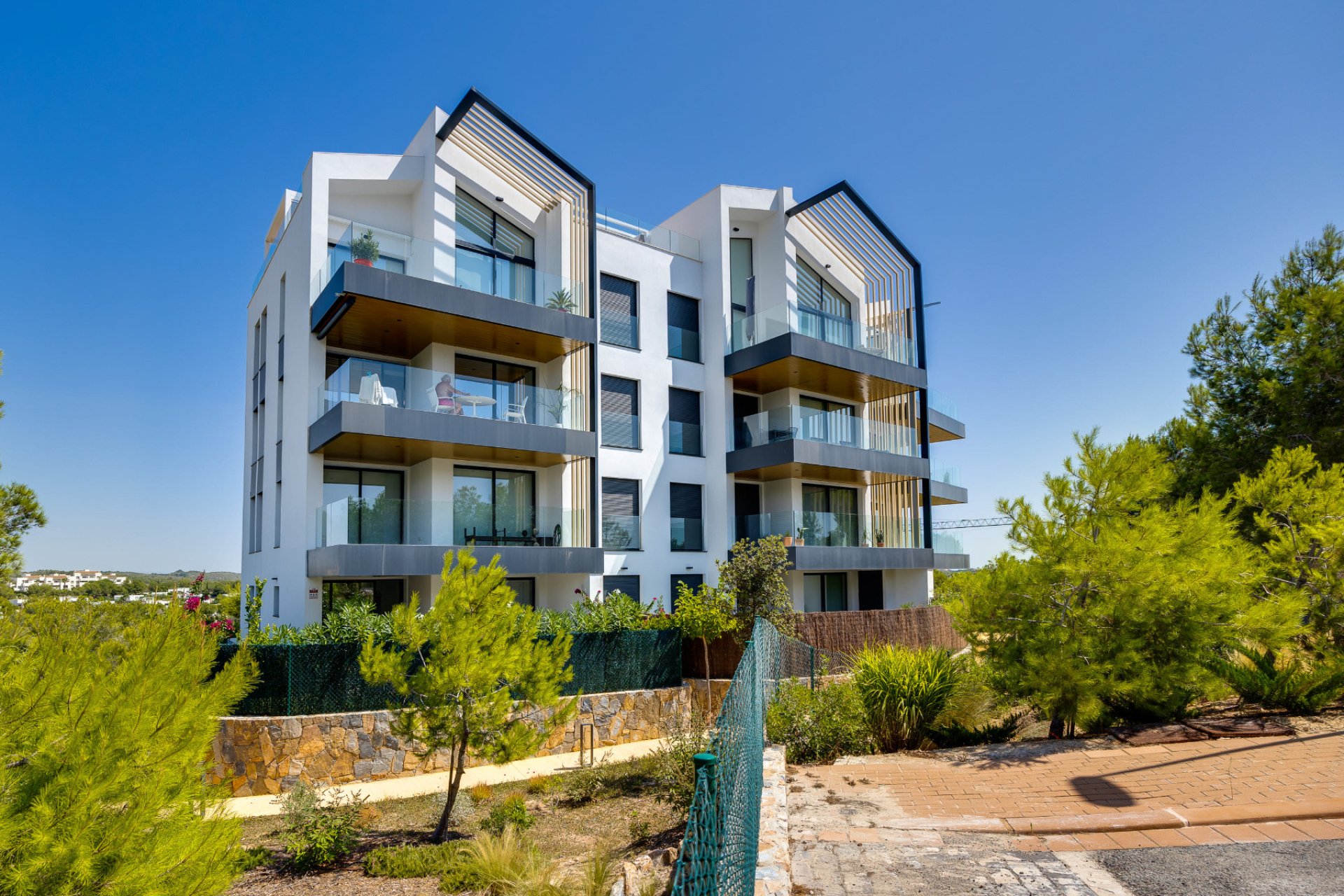 Reventa - Apartment -
Campoamor - Las Colinas Golf and Country Club