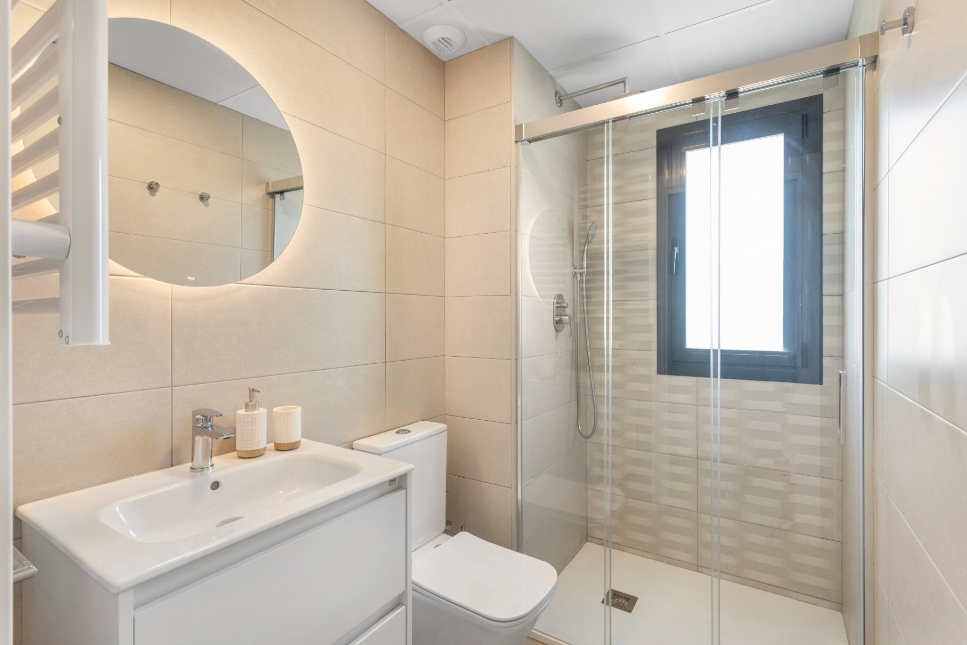 Reventa - Apartment / Duplex -
Santa Rosalía