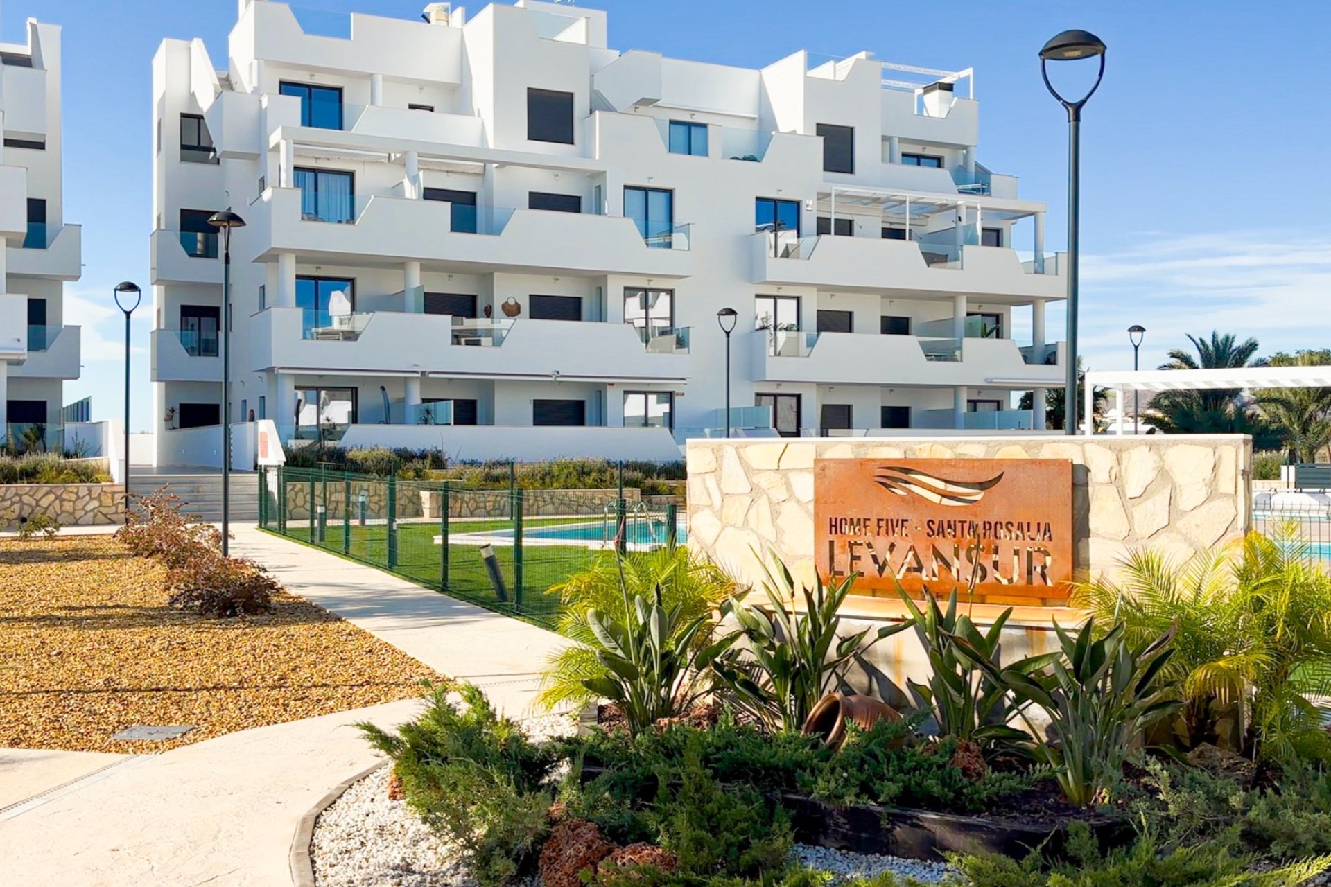 Reventa - Apartment / Duplex -
Santa Rosalía