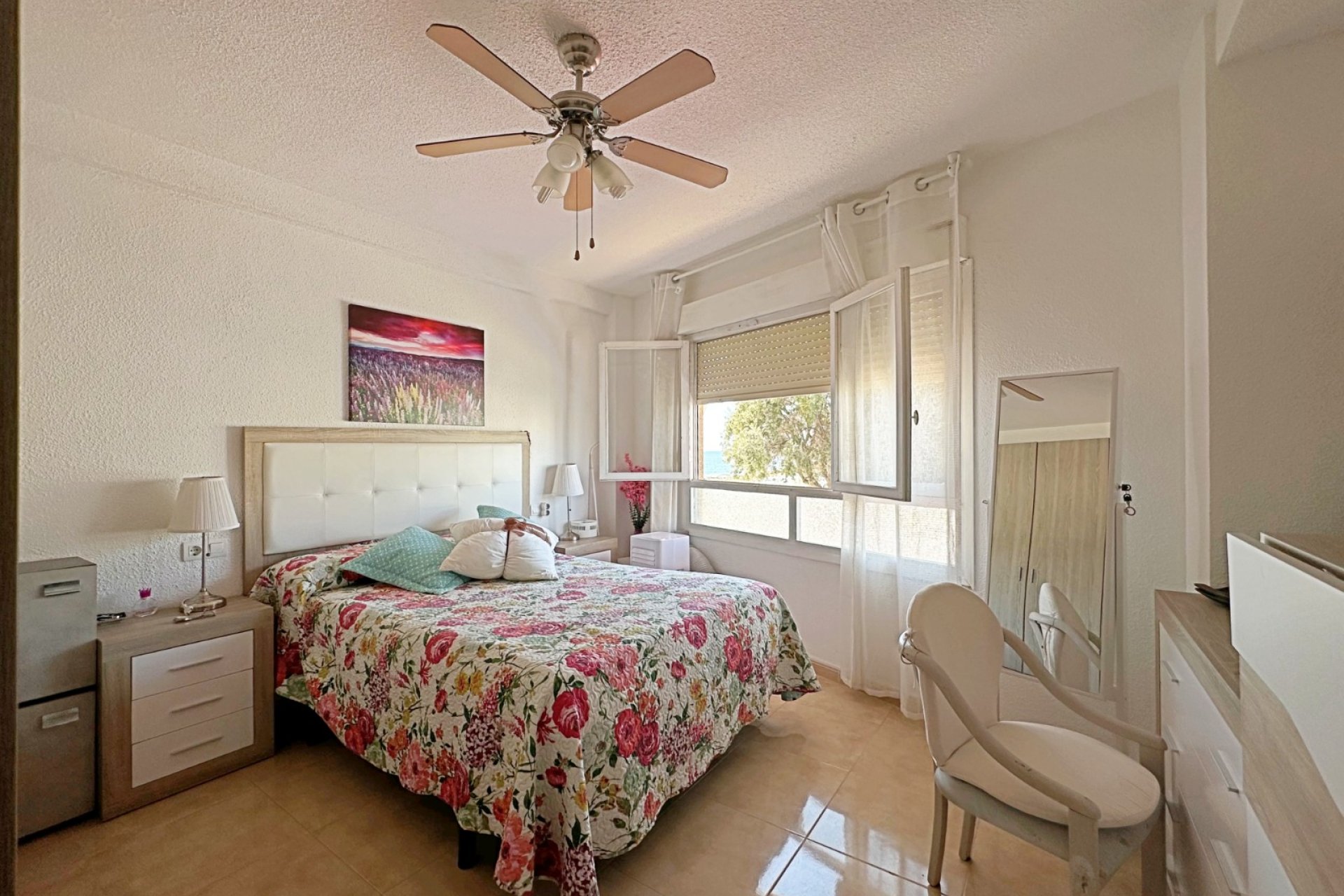 Reventa - Apartment / Duplex -
Torrevieja - Playa de los Naufragos