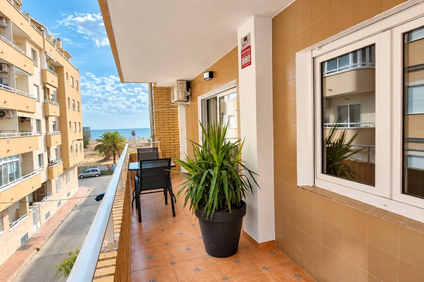 Reventa - Apartment / Duplex -
Torrevieja