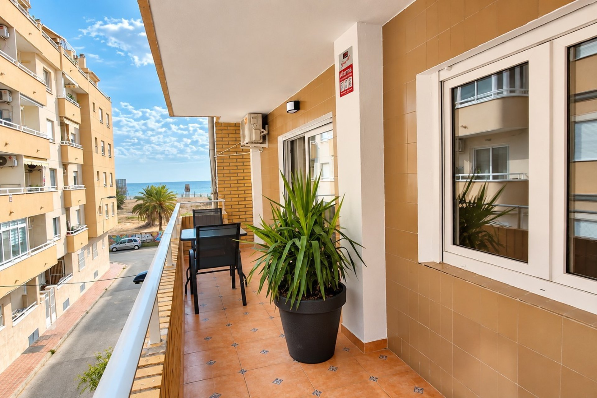 Reventa - Apartment / Duplex -
Torrevieja