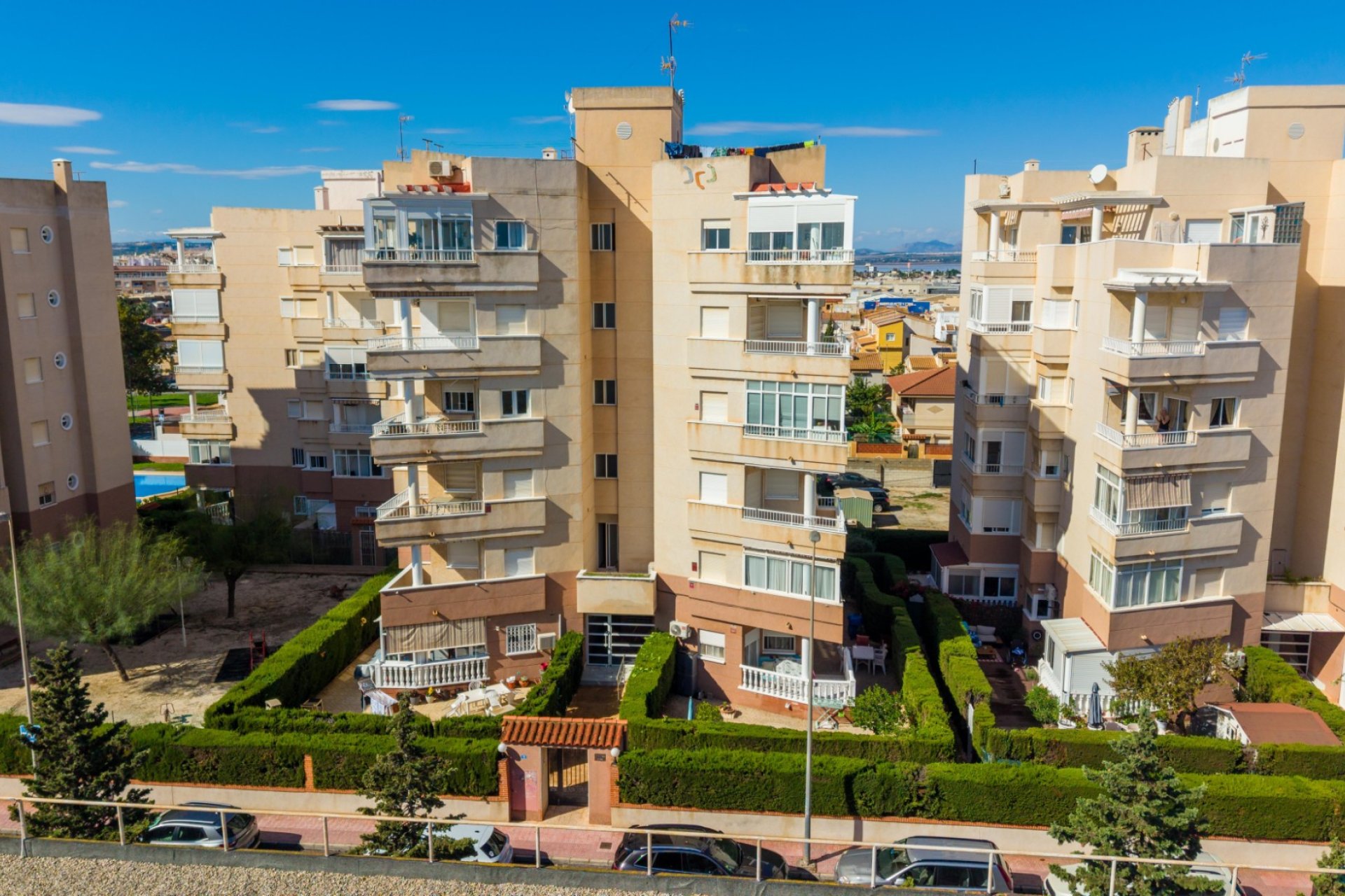 Reventa - Apartment / Duplex -
Torrevieja