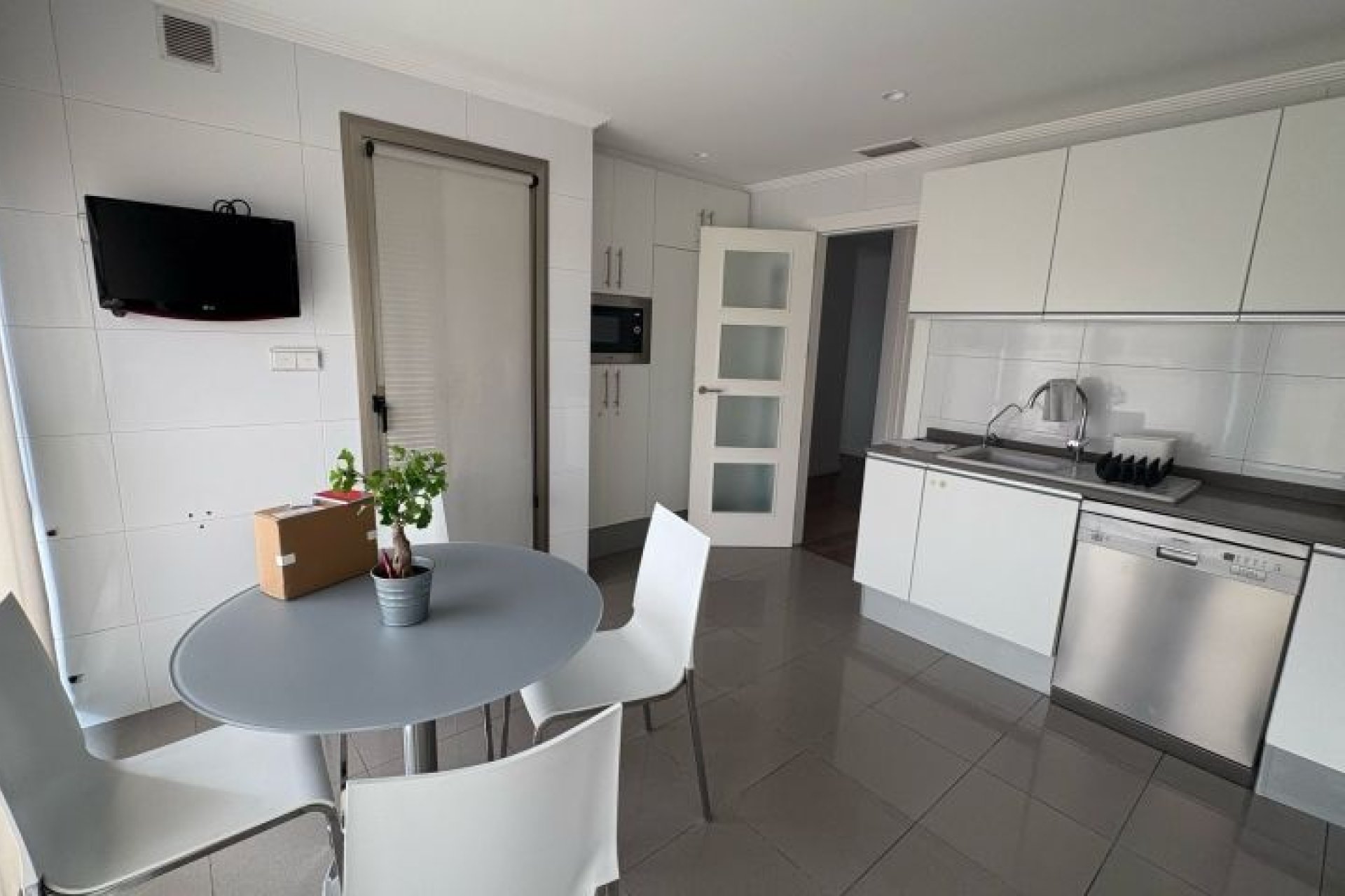 Reventa - Apartment -
Elche