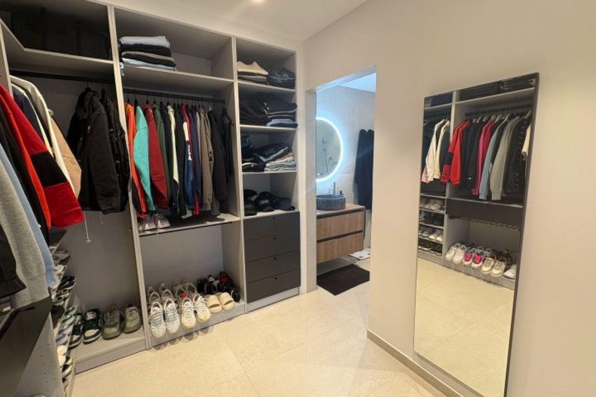 Reventa - Apartment -
Elche