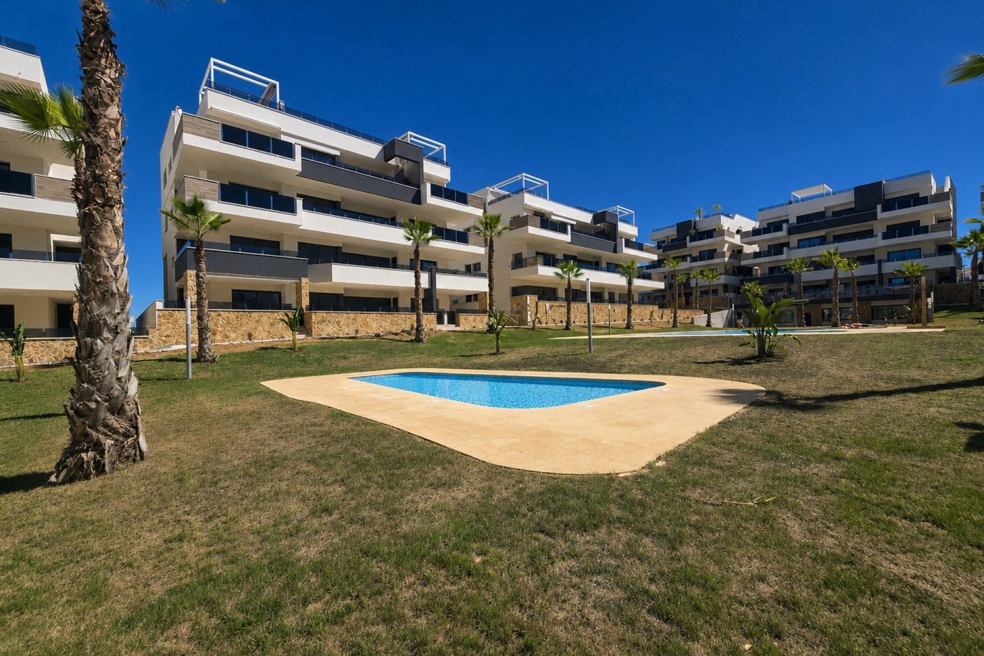 Reventa - Apartment / Flat * -
Orihuela Costa * - Los Altos *