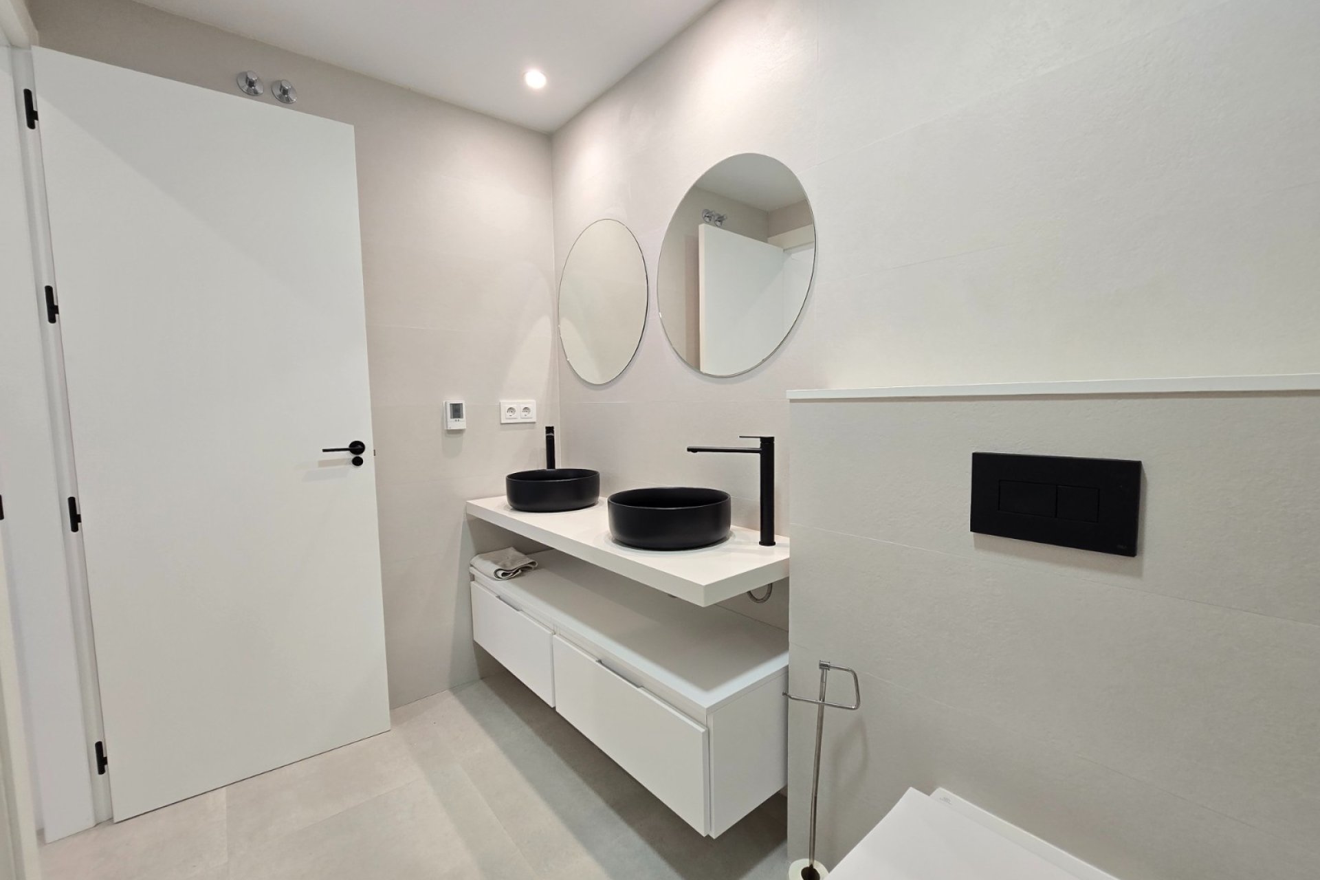 Reventa - Apartment / Flat * -
Pilar de la Horadada *