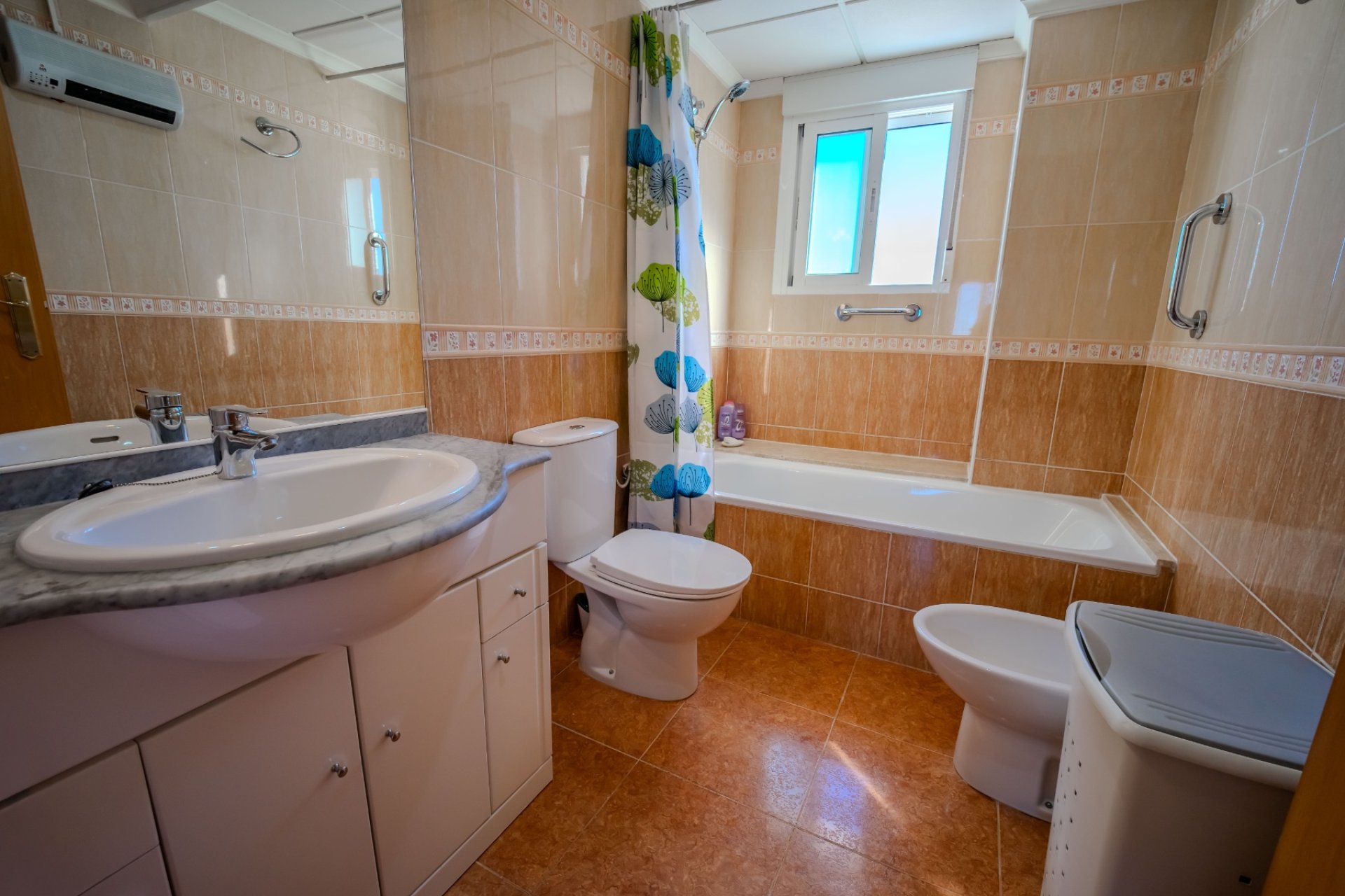 Reventa - Apartment -
Guardamar del Segura