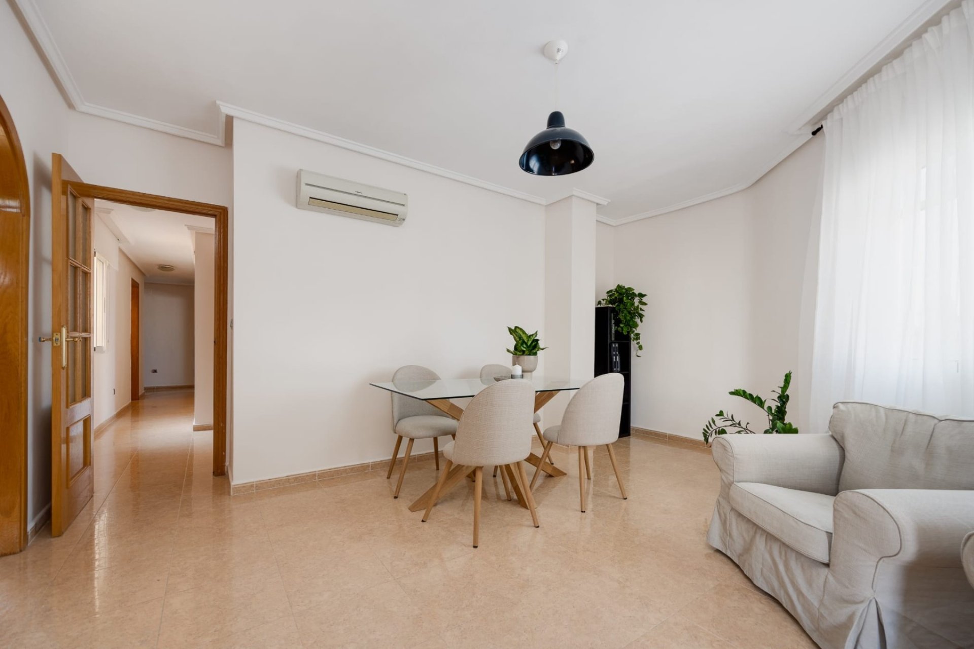 Reventa - Apartment -
Jacarilla