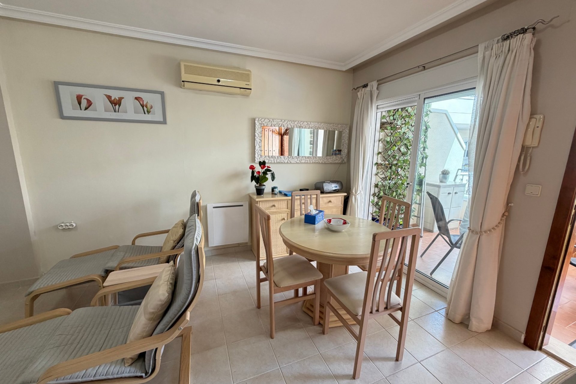 Reventa - Apartment -
Jacarilla