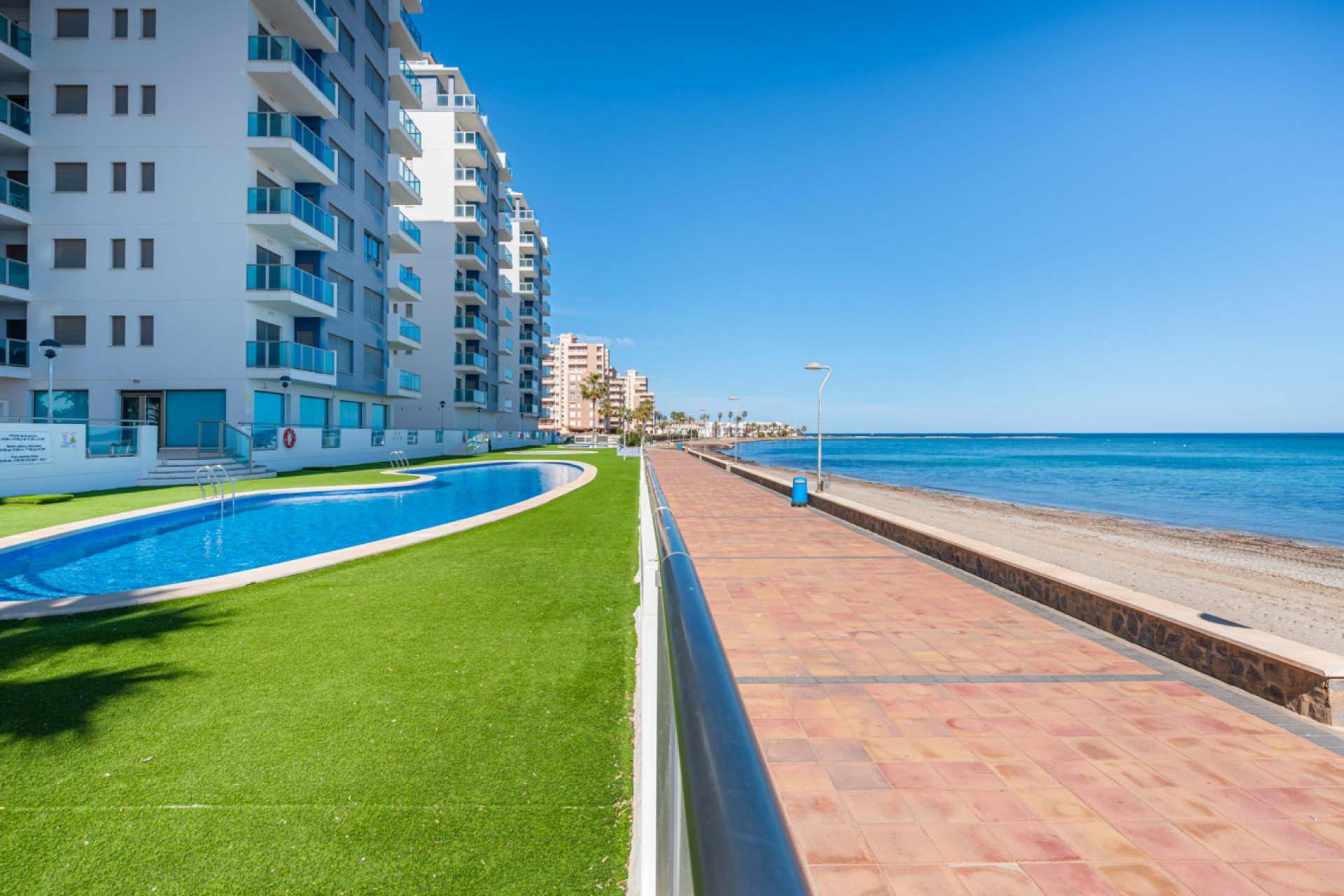 Reventa - Apartment -
La Manga