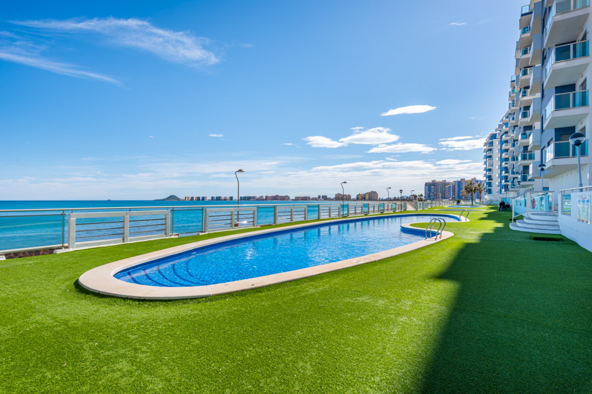 Reventa - Apartment -
La Manga