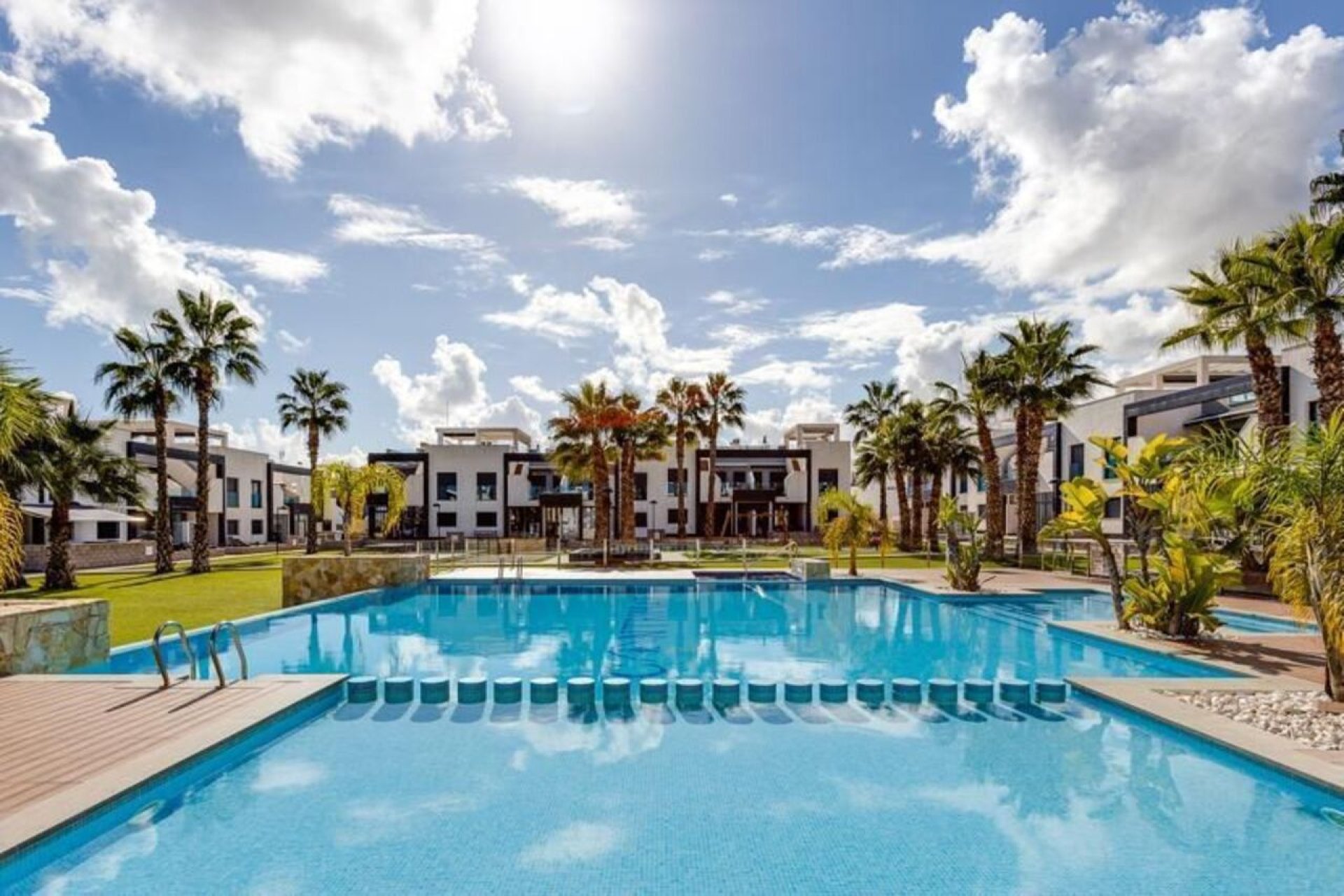 Reventa - Apartment -
La Zenia