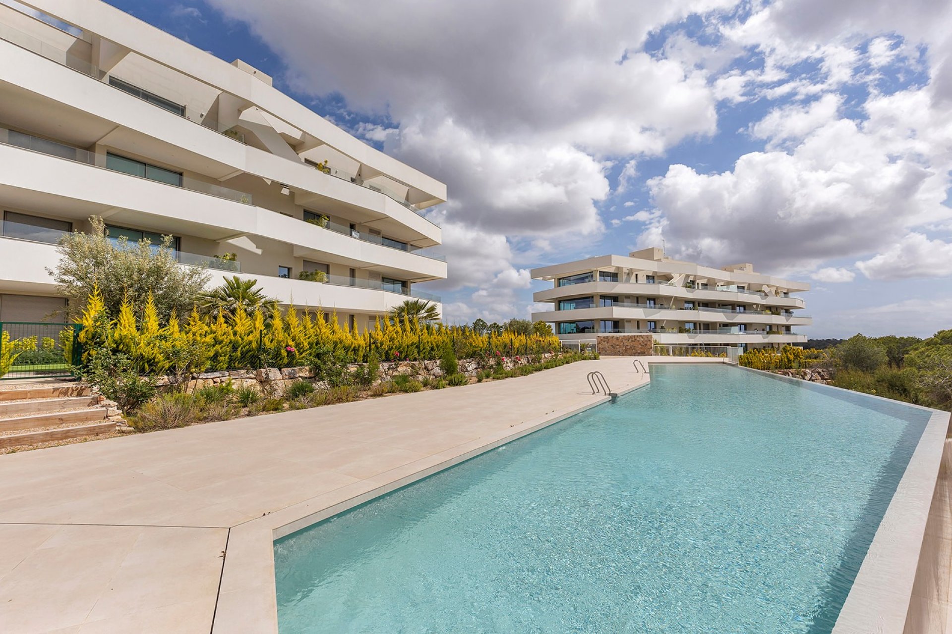 Reventa - Apartment -
Las Colinas Golf Resort - Las Colinas golf