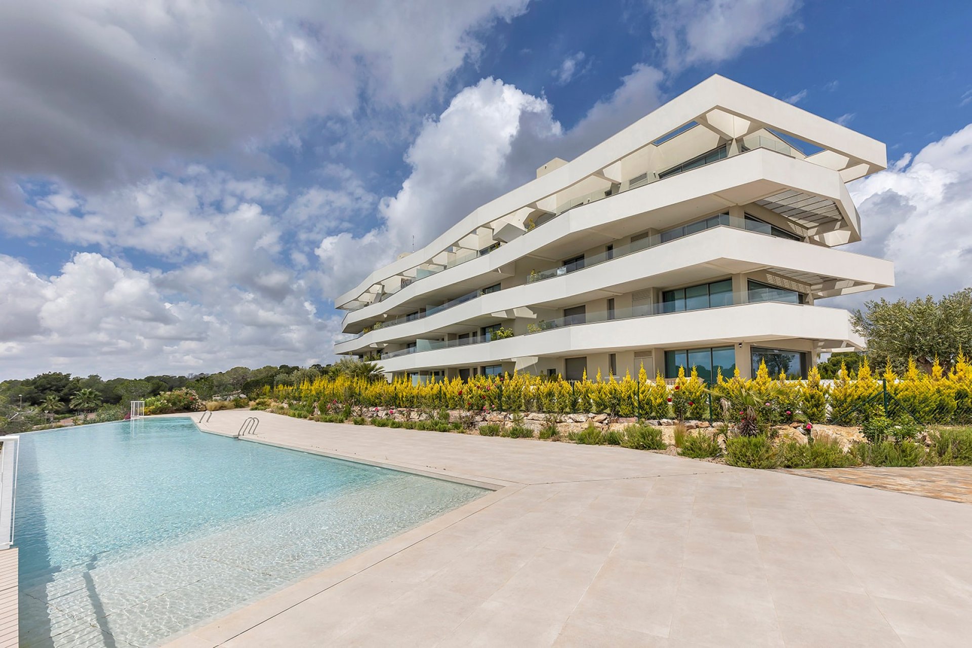 Reventa - Apartment -
Las Colinas Golf Resort - Las Colinas golf