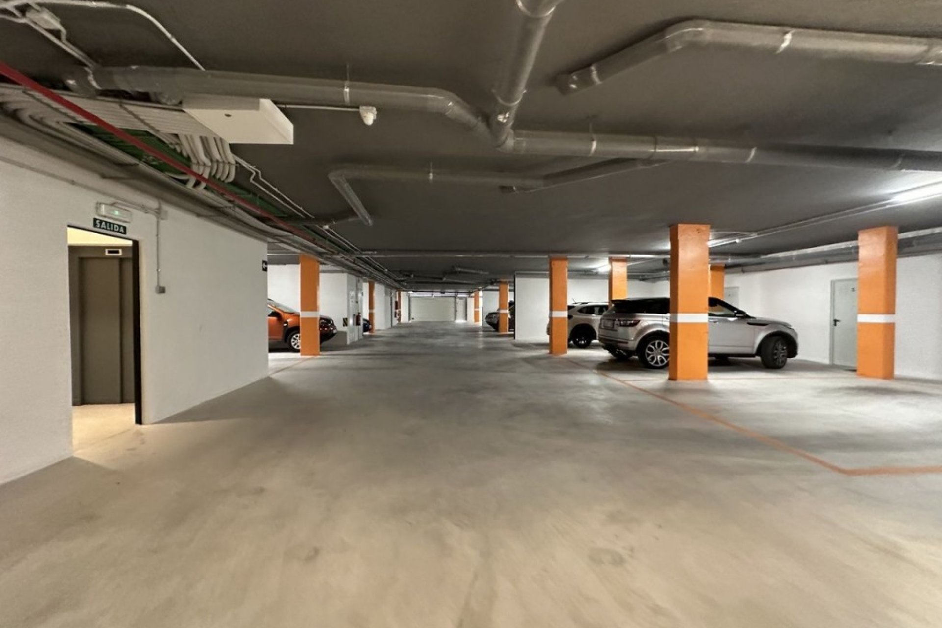 Reventa - Apartment -
Las Colinas Golf