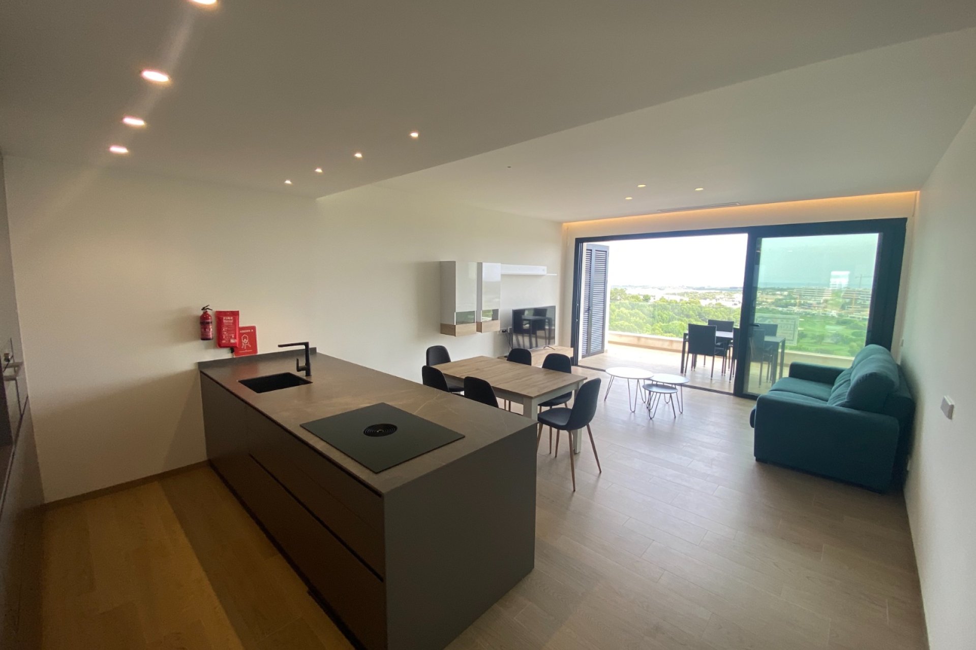Reventa - Apartment -
Las Colinas Golf