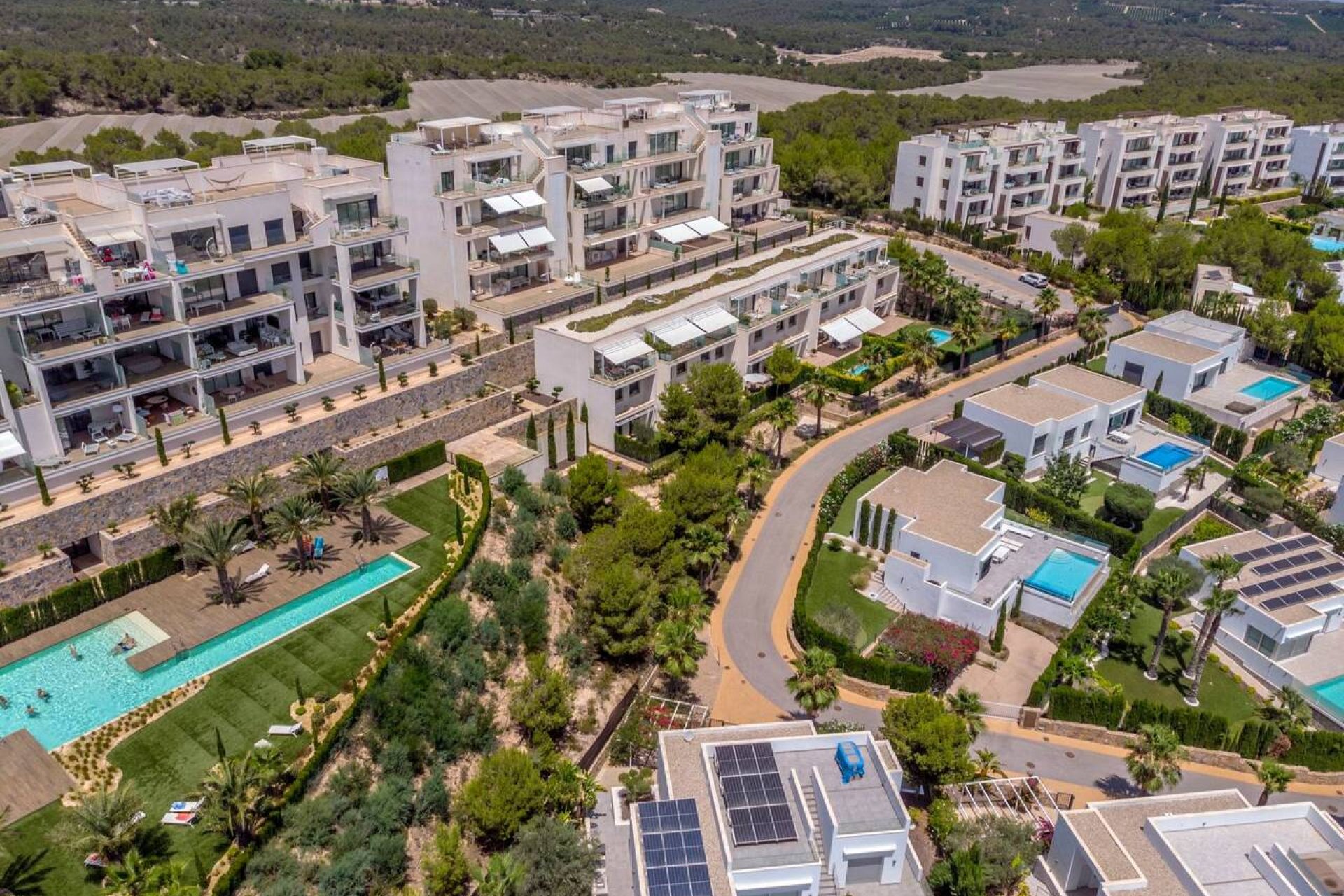 Reventa - Apartment -
Las Colinas Golf