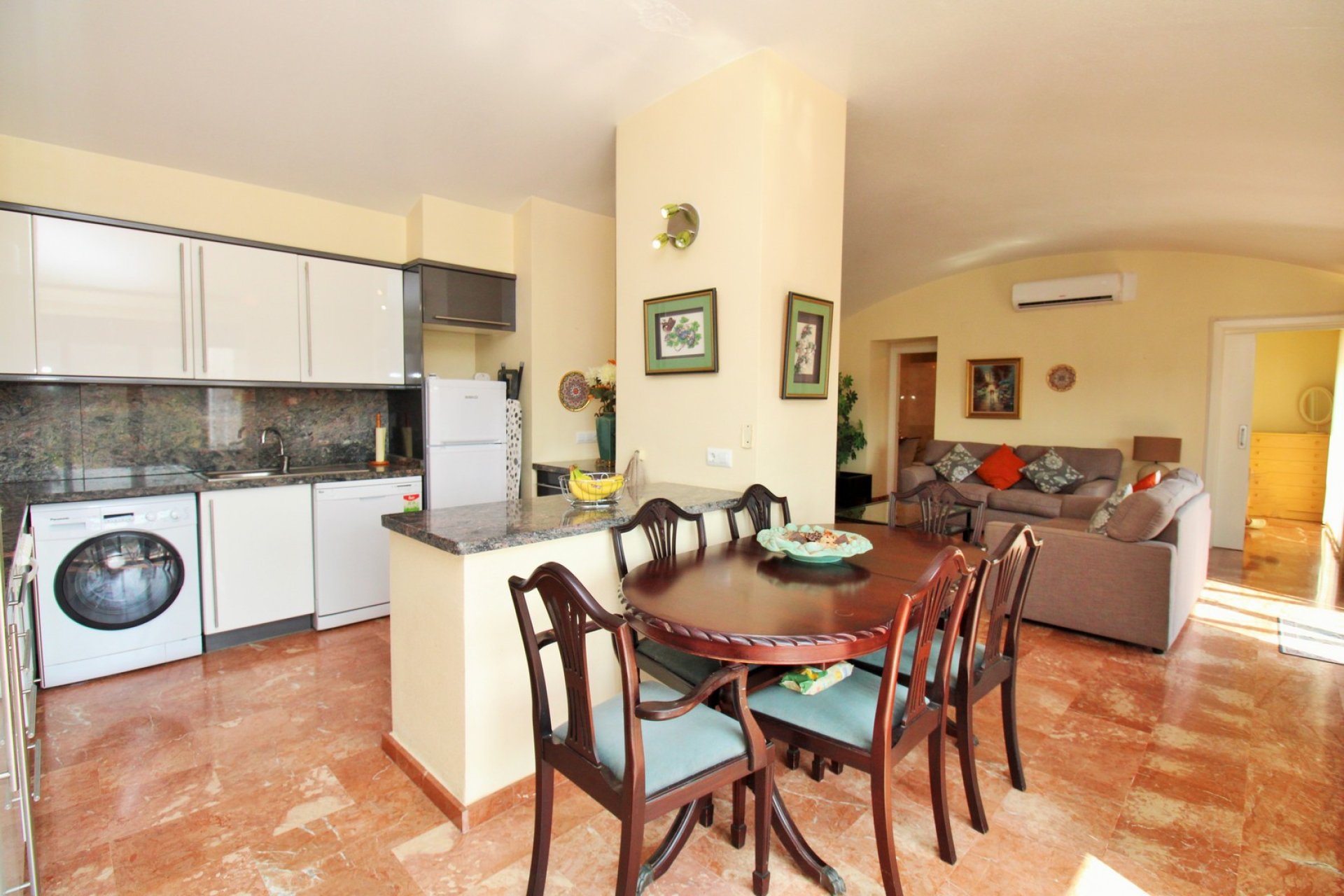 Reventa - Apartment -
Las Ramblas