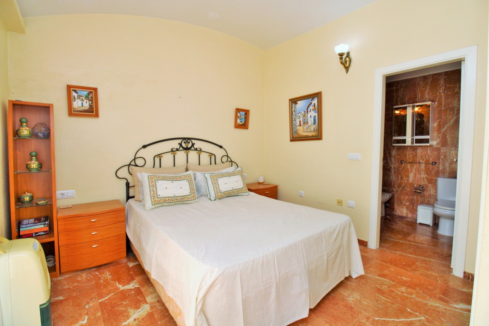 Reventa - Apartment -
Las Ramblas