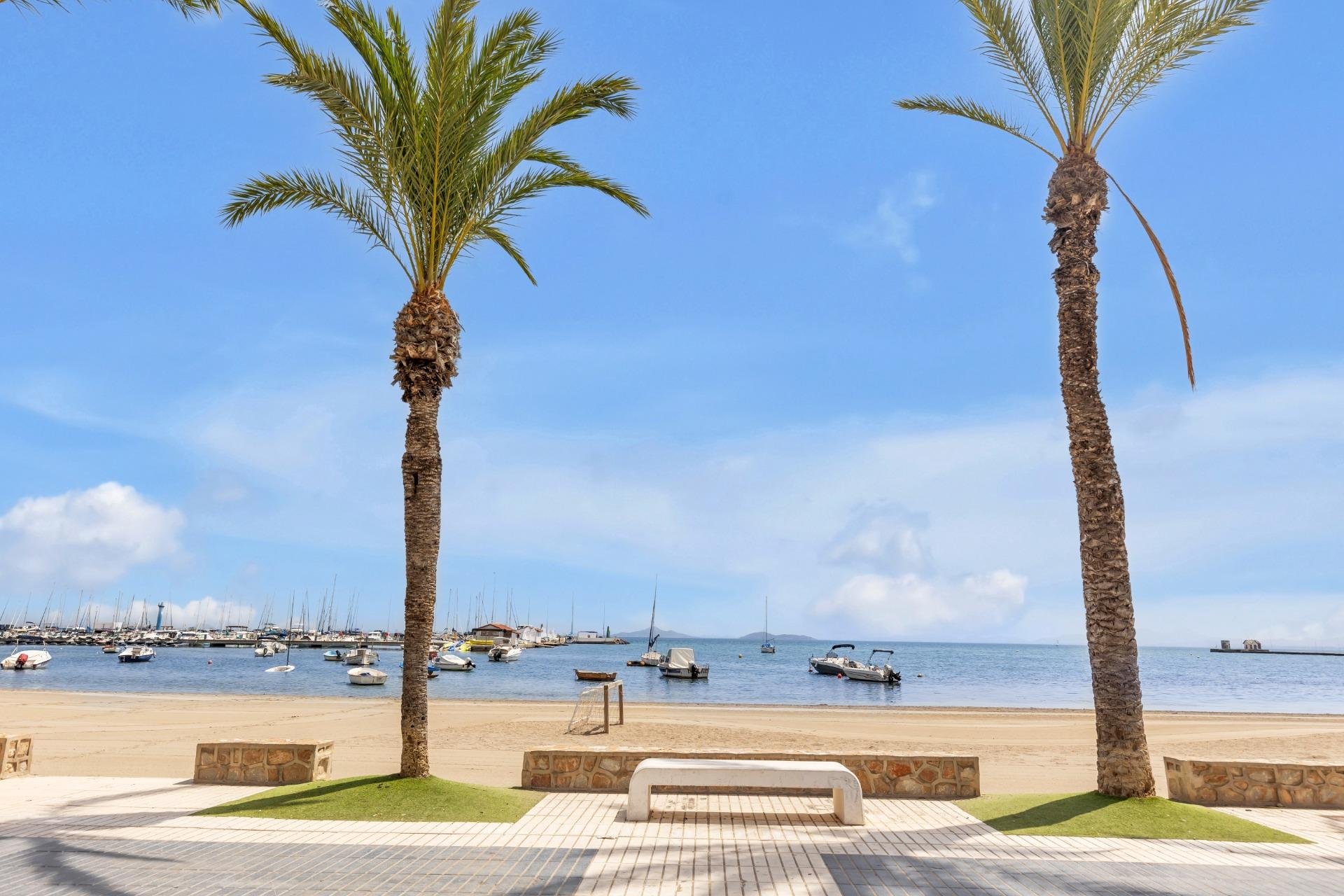 Reventa - Apartment -
Los Alcázares - Centro