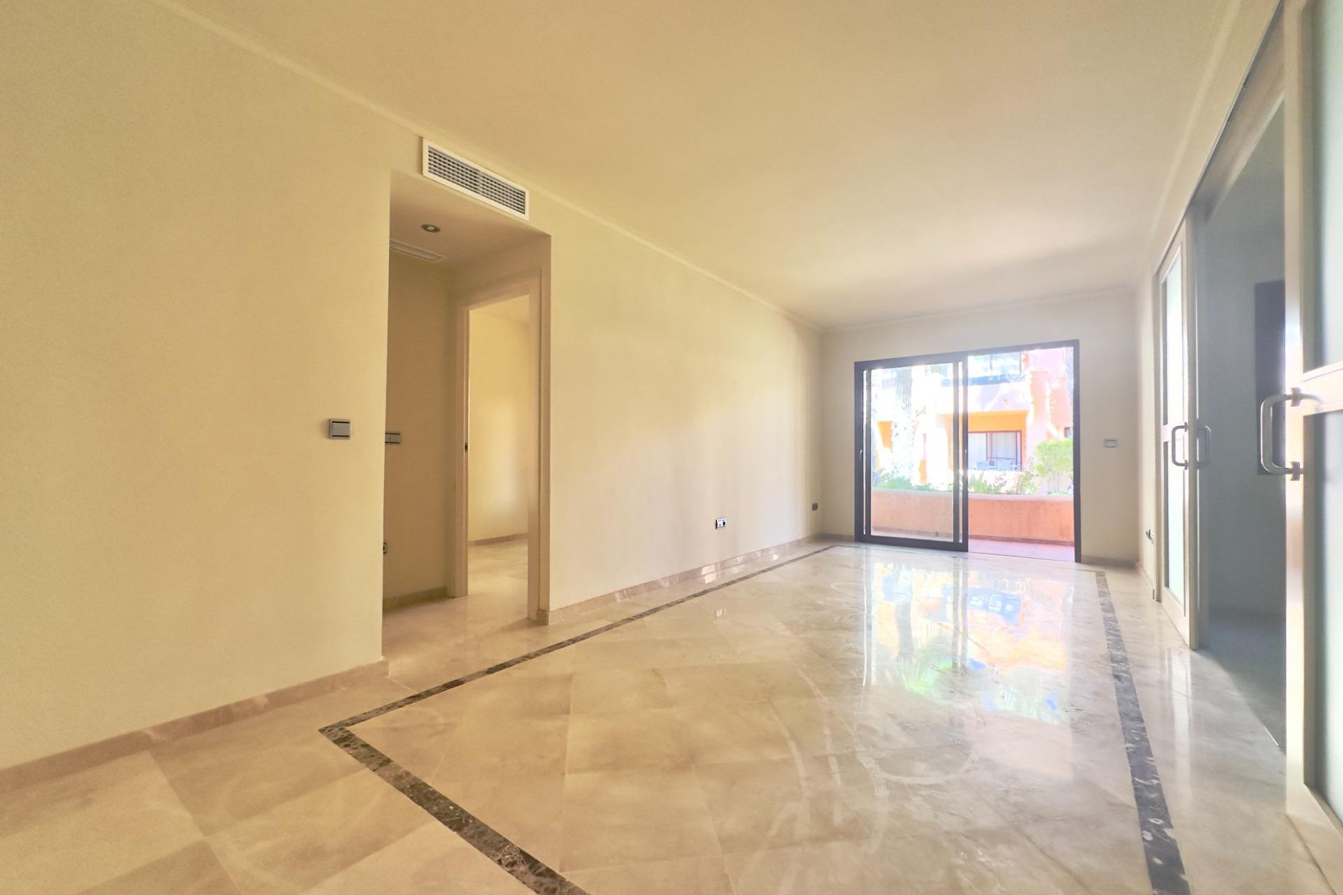 Reventa - Apartment -
Los Alcázares - Punta Calera