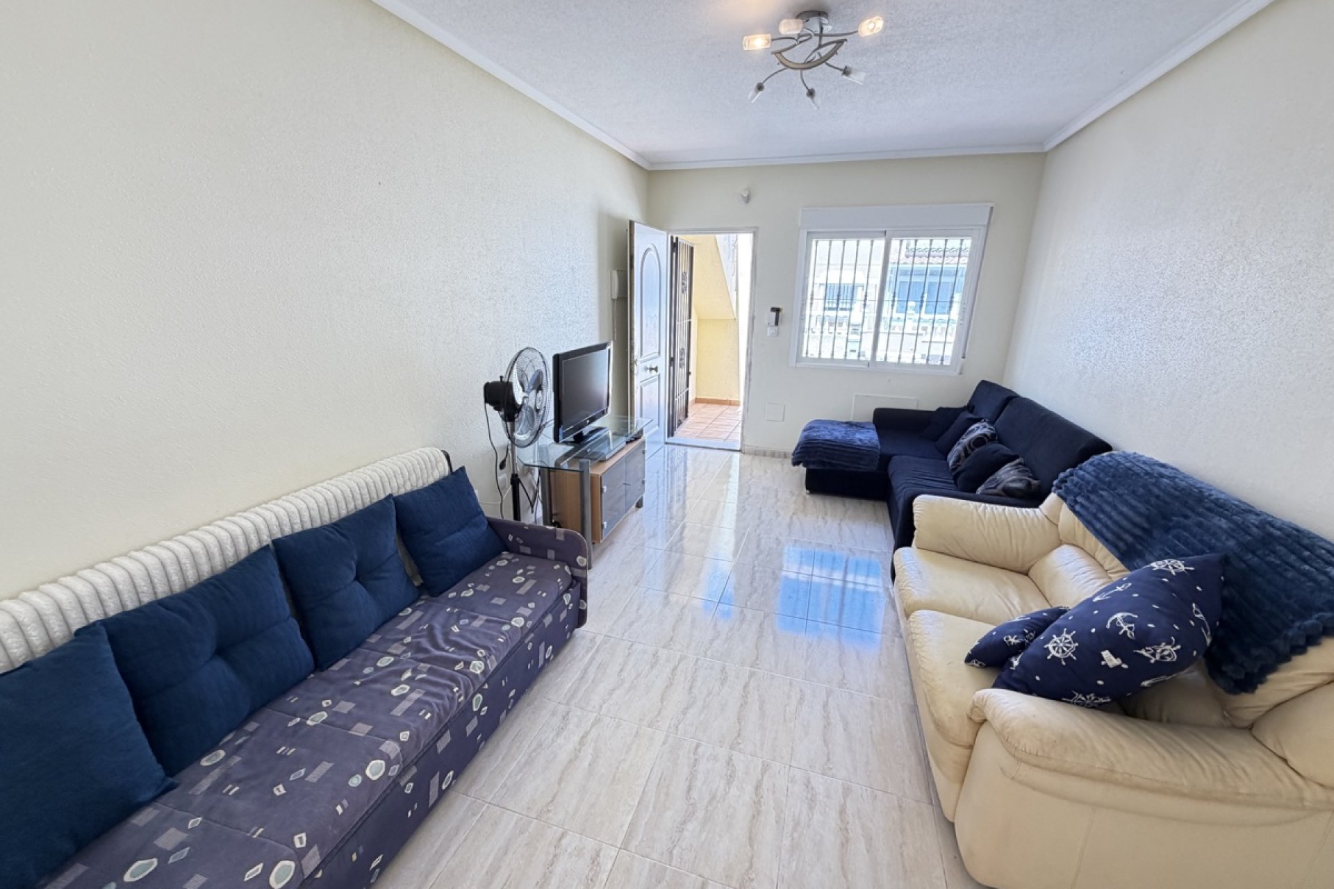 Reventa - Apartment -
Los Dolses
