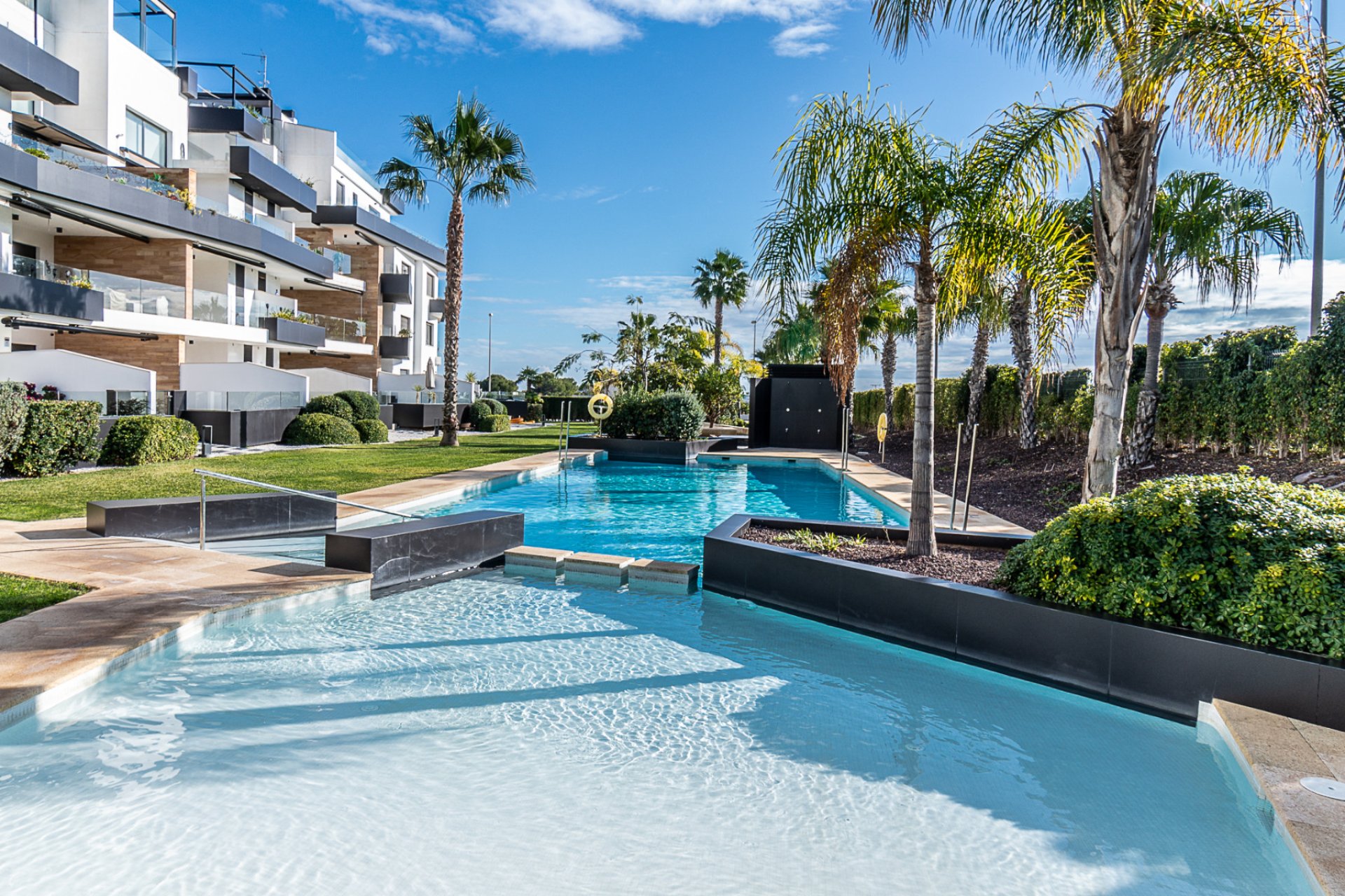 Reventa - Apartment -
Los Dolses