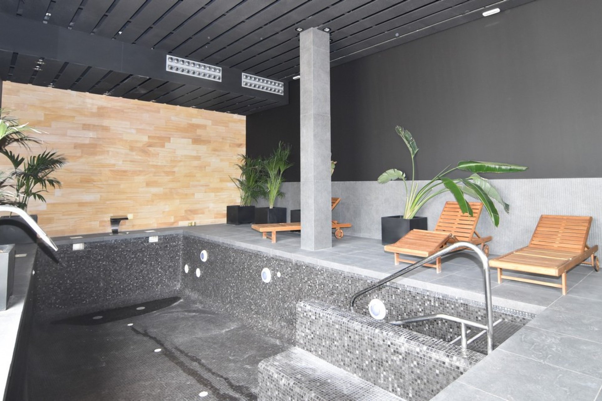 Reventa - Apartment -
Los Dolses