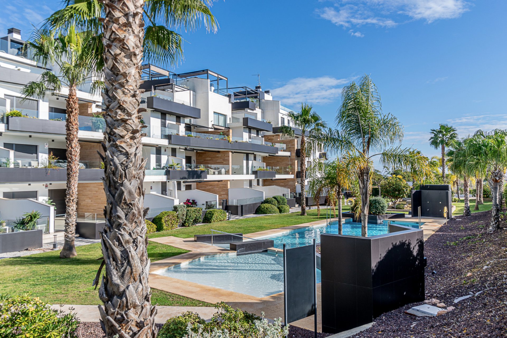 Reventa - Apartment -
Los Dolses