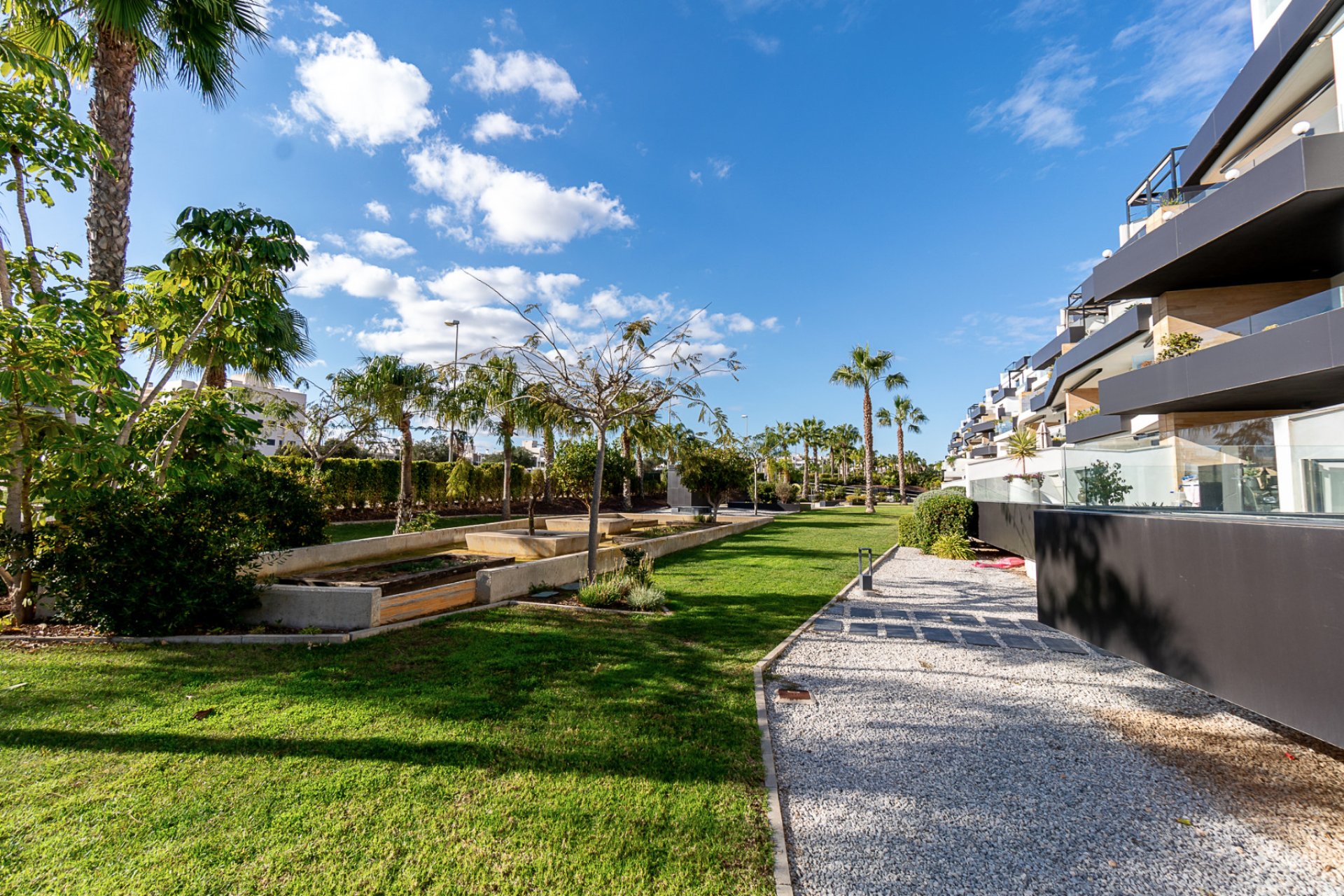 Reventa - Apartment -
Los Dolses