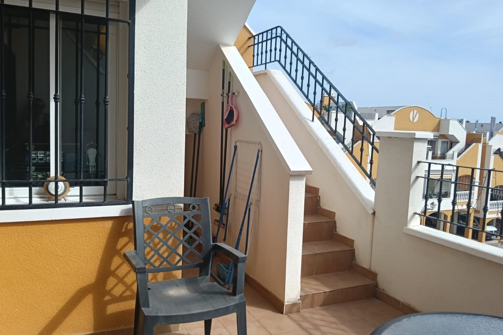 Reventa - Apartment -
Los Montesinos - Urbanizacion montesol
