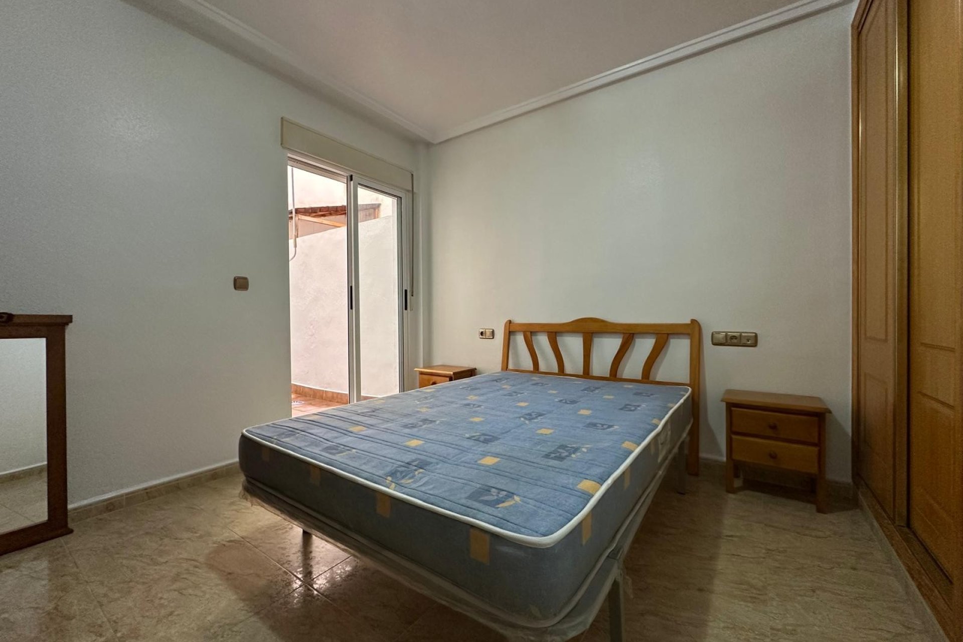 Reventa - Apartment -
Los Montesinos