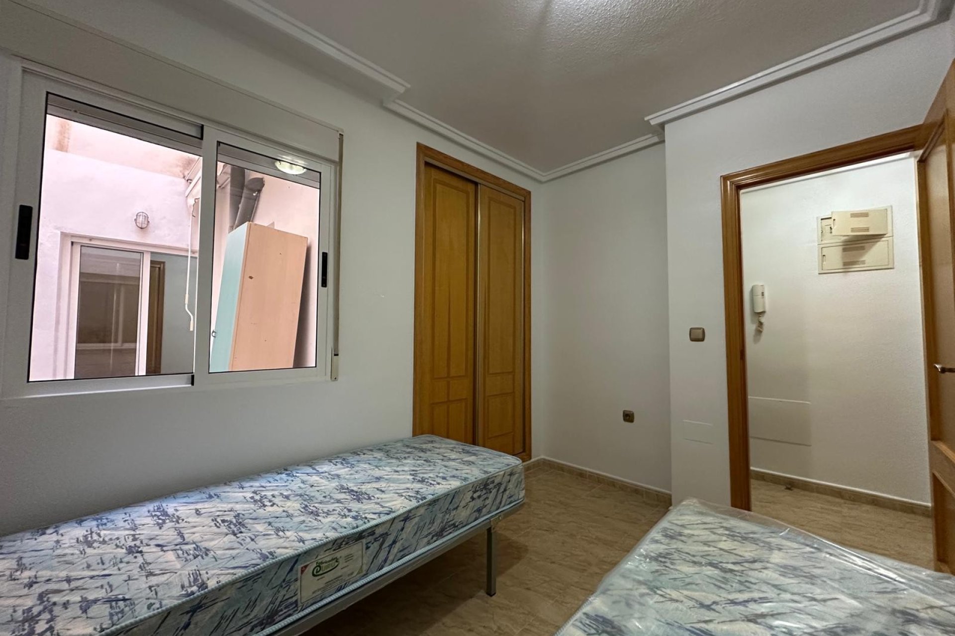 Reventa - Apartment -
Los Montesinos