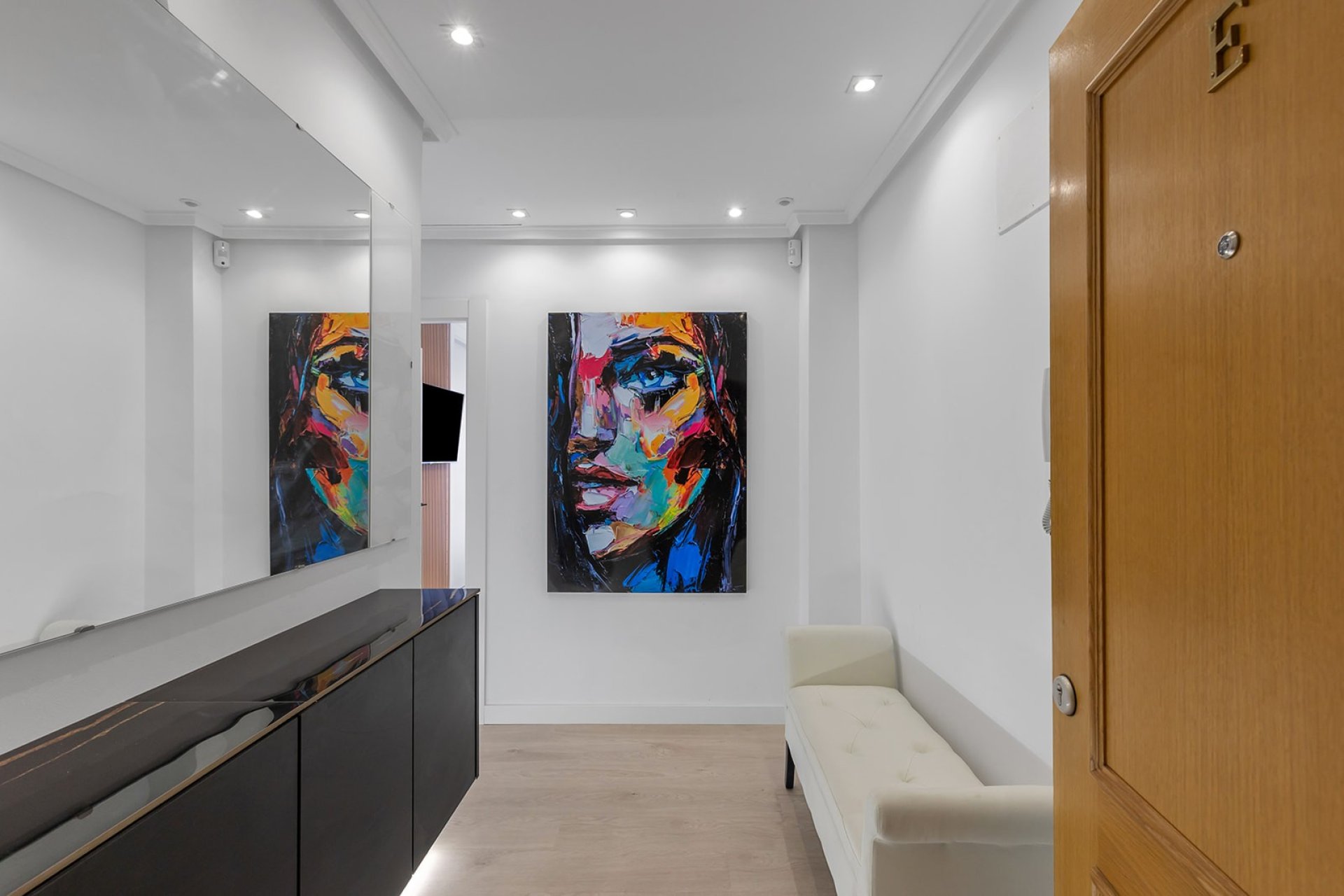 Reventa - Apartment -
Los Montesinos