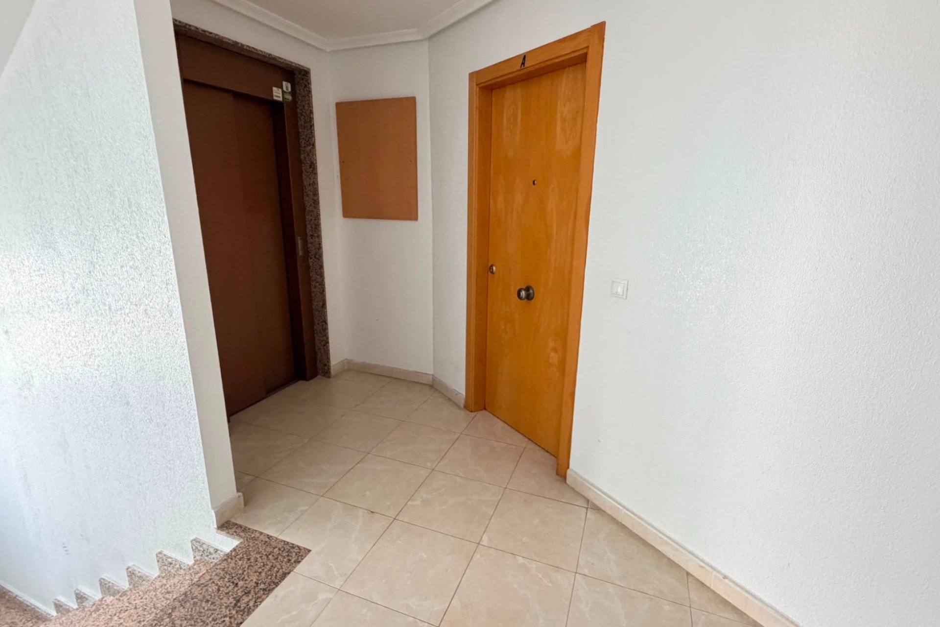 Reventa - Apartment -
Los Montesinos