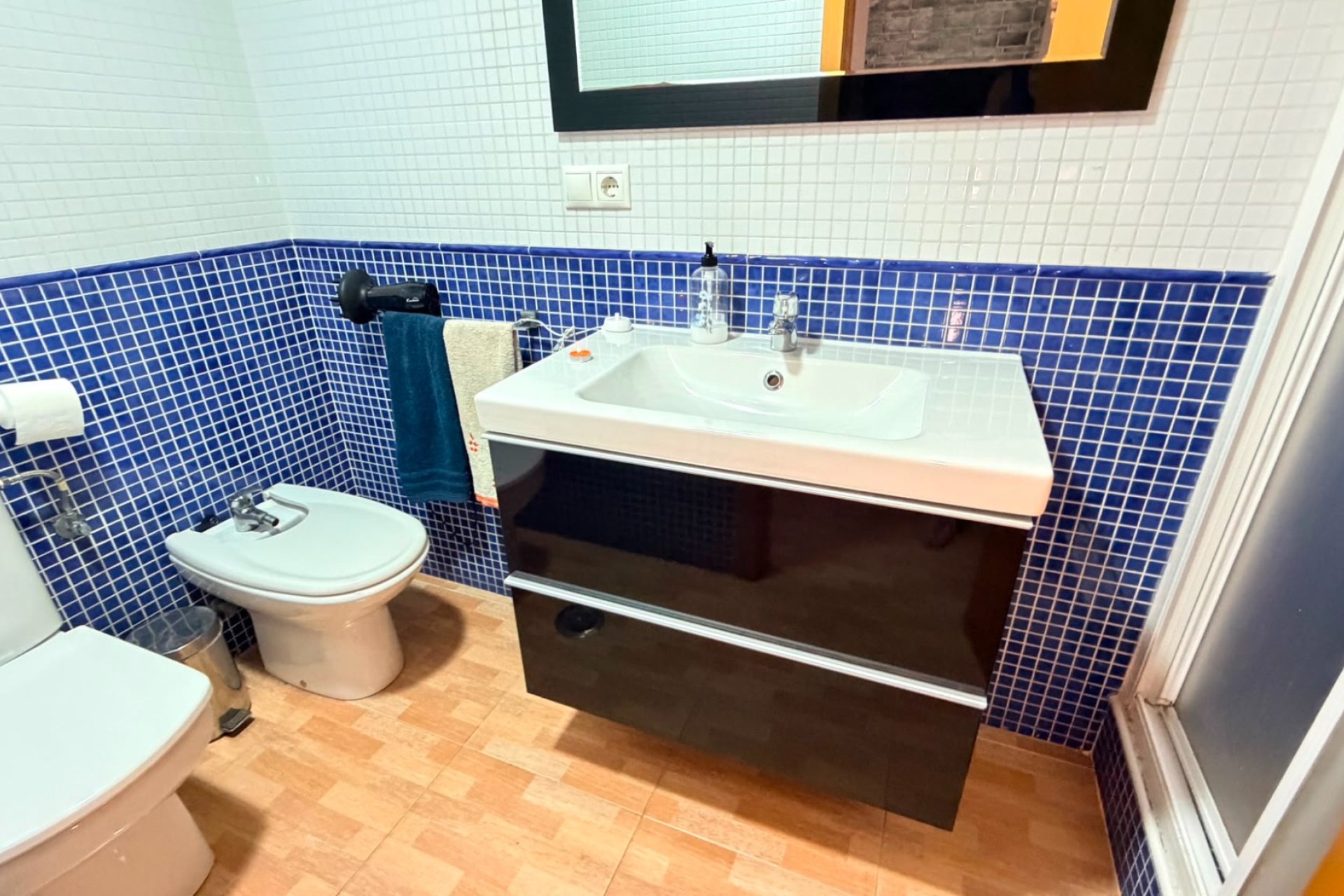 Reventa - Apartment -
Los Montesinos